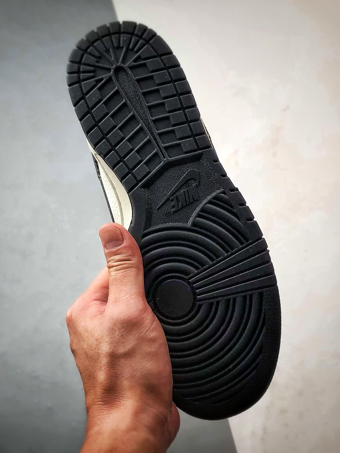 290 NK Dunk Low Retro ”DIY高端定制” LV印花白黑牛仔夜魔钩 低帮休闲运动板鞋 SC0601-451-Chinese UA Cheap High Quatity Brand Clothes Bags handbags Sneakers wholesale wholesaler seller from China Factory suppliers Fashion Clothing Shoes best Quality Beautiful Price 290 NK Dunk Low Retro ”DIY高端定制” LV印花白黑牛仔夜魔钩 低帮休闲运动板鞋 SC0601-451