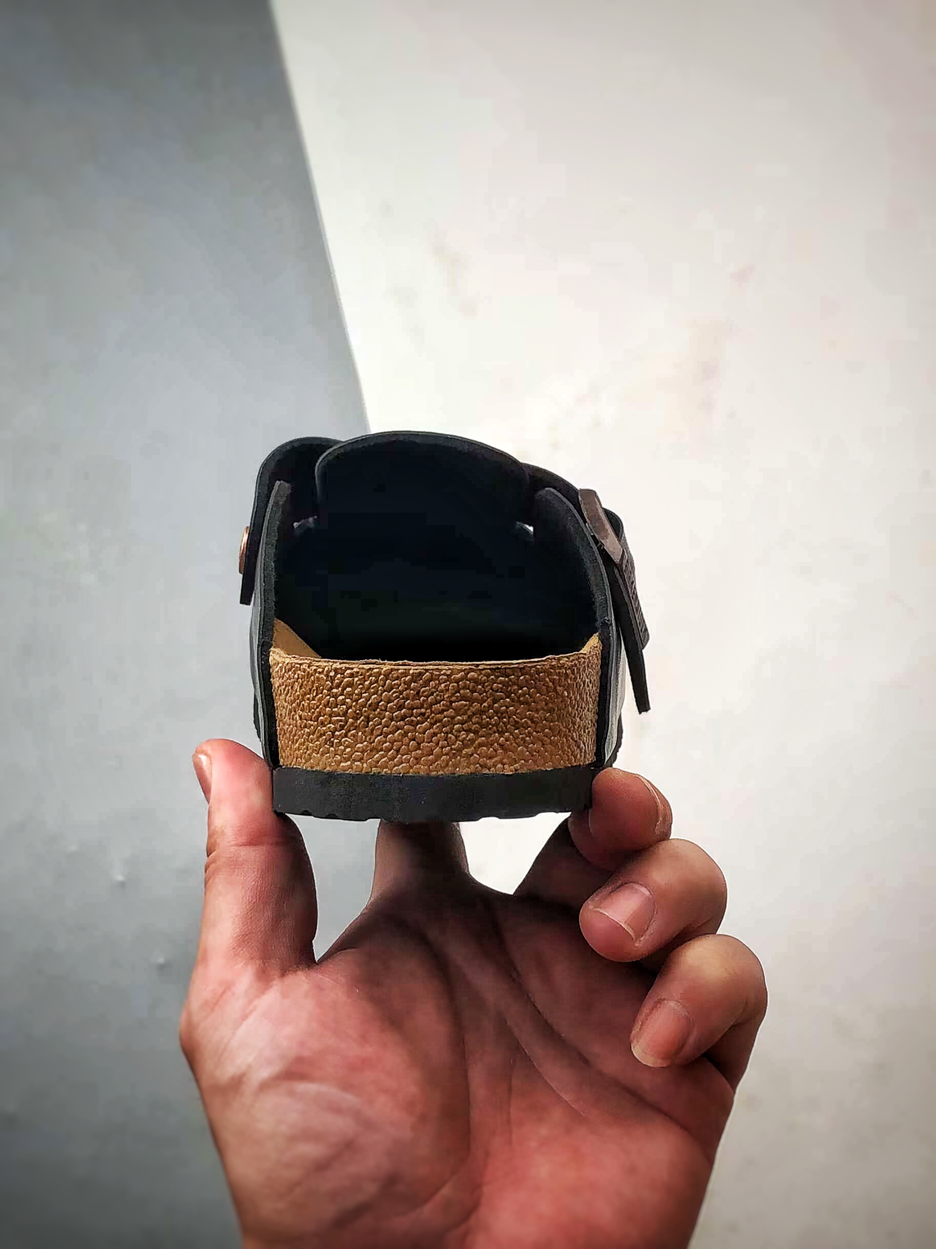 180 Birkenstock Boston 黑色 勃肯宽版休闲舒适搭扣包头拖鞋-Chinese UA Cheap High Quatity Brand Clothes Bags handbags Sneakers wholesale wholesaler seller from China Factory suppliers Fashion Clothing Shoes best Quality Beautiful Price 180 Birkenstock Boston 黑色 勃肯宽版休闲舒适搭扣包头拖鞋