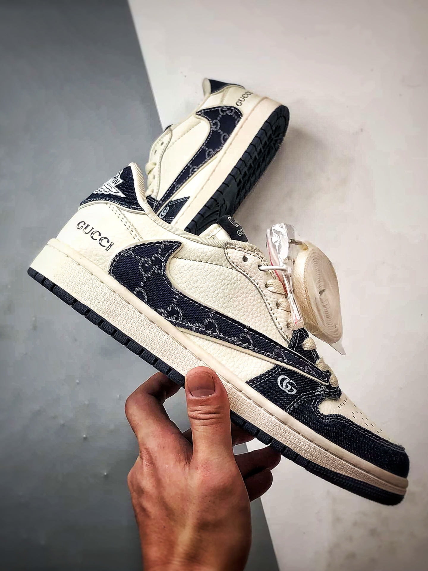 270 Air Jordan 1 Low ”高端定制” 古驰深蓝印花牛仔倒钩 JW1188-147