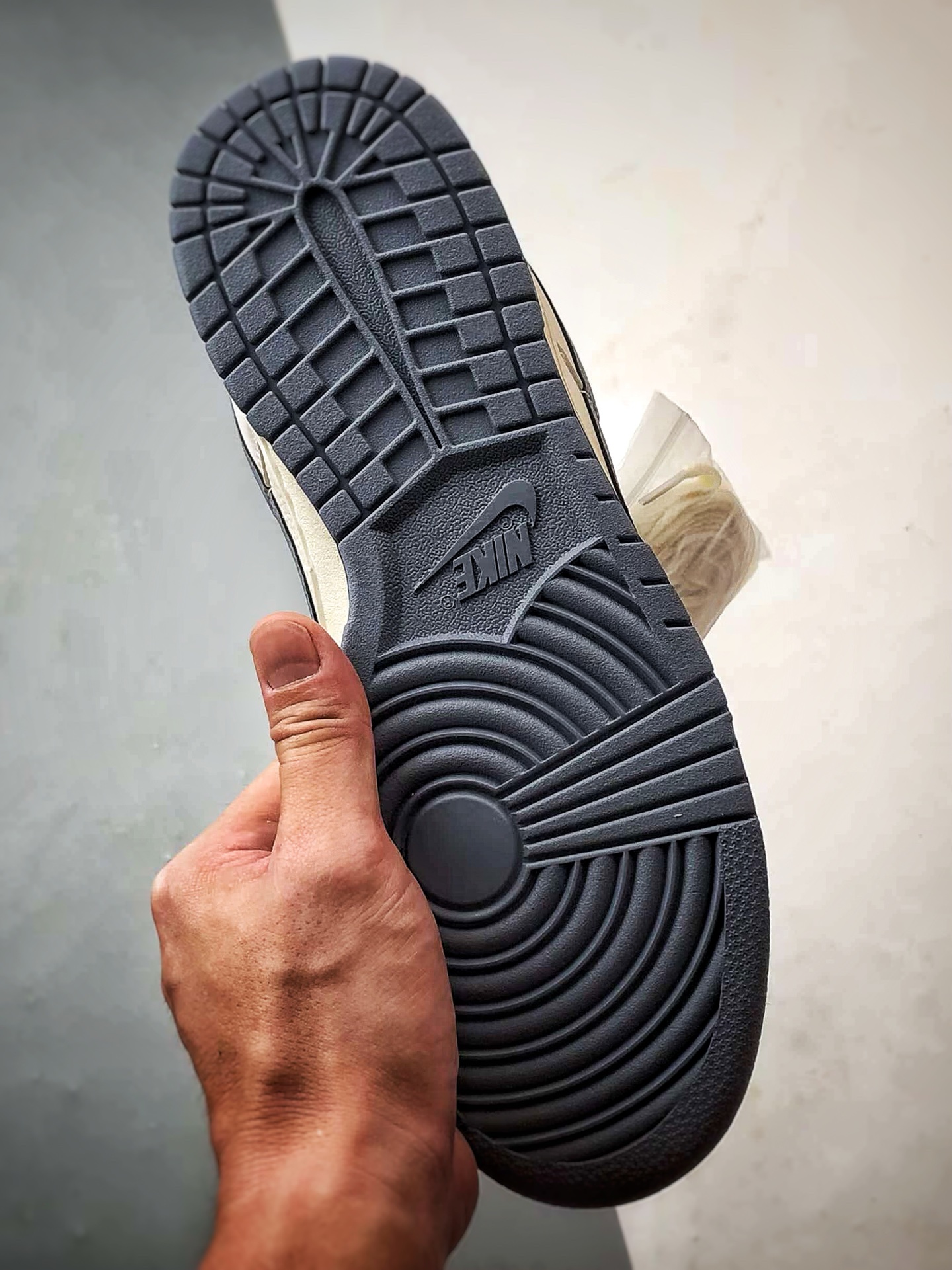 270 NK Dunk Low Retro ”DIY高端定制” 鬼脸米白灰蓝钩 低帮休闲运动板鞋 CS1688-120