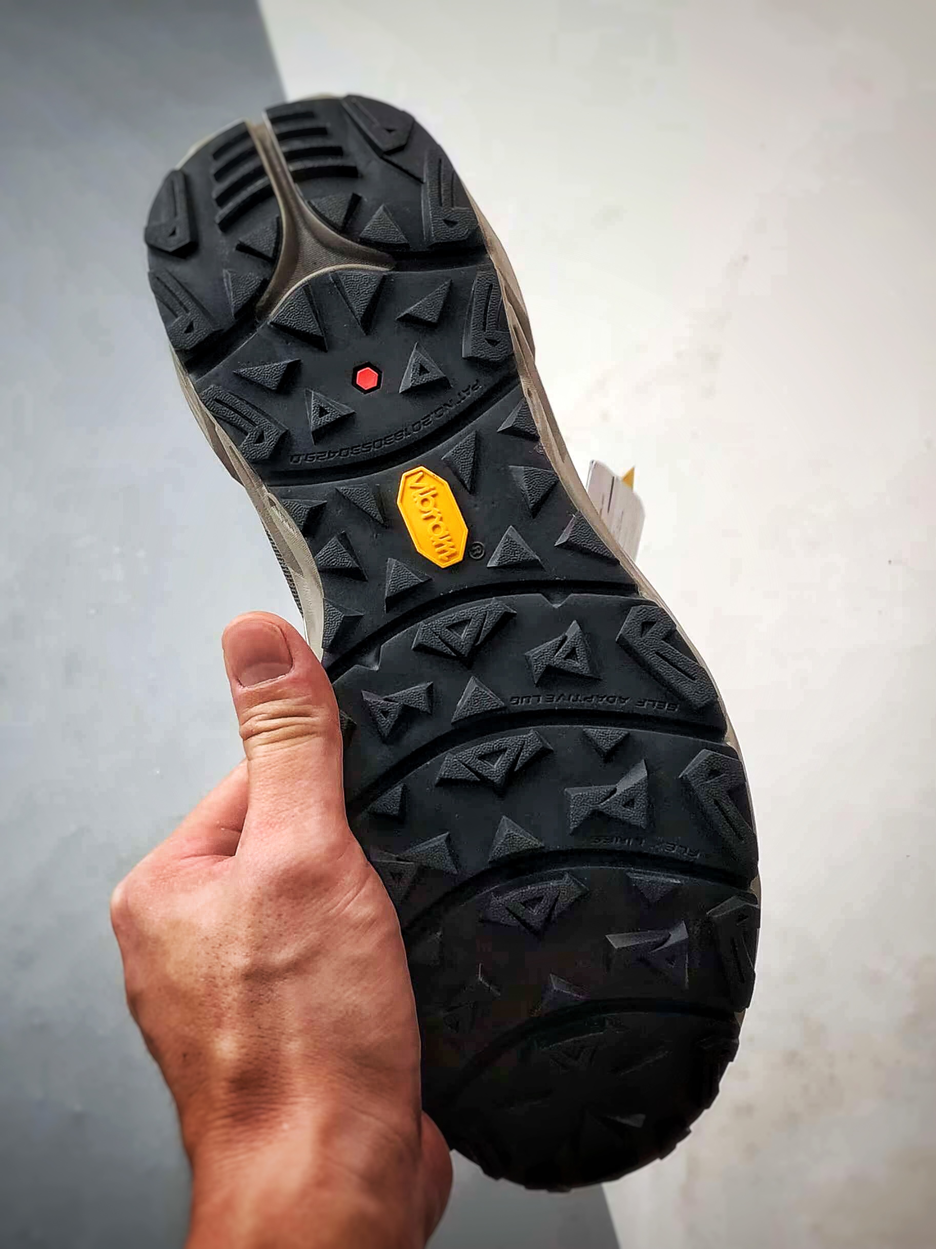 270 KAILAS C4 复古卡其 凯乐石 户外徒步越野机能跑鞋