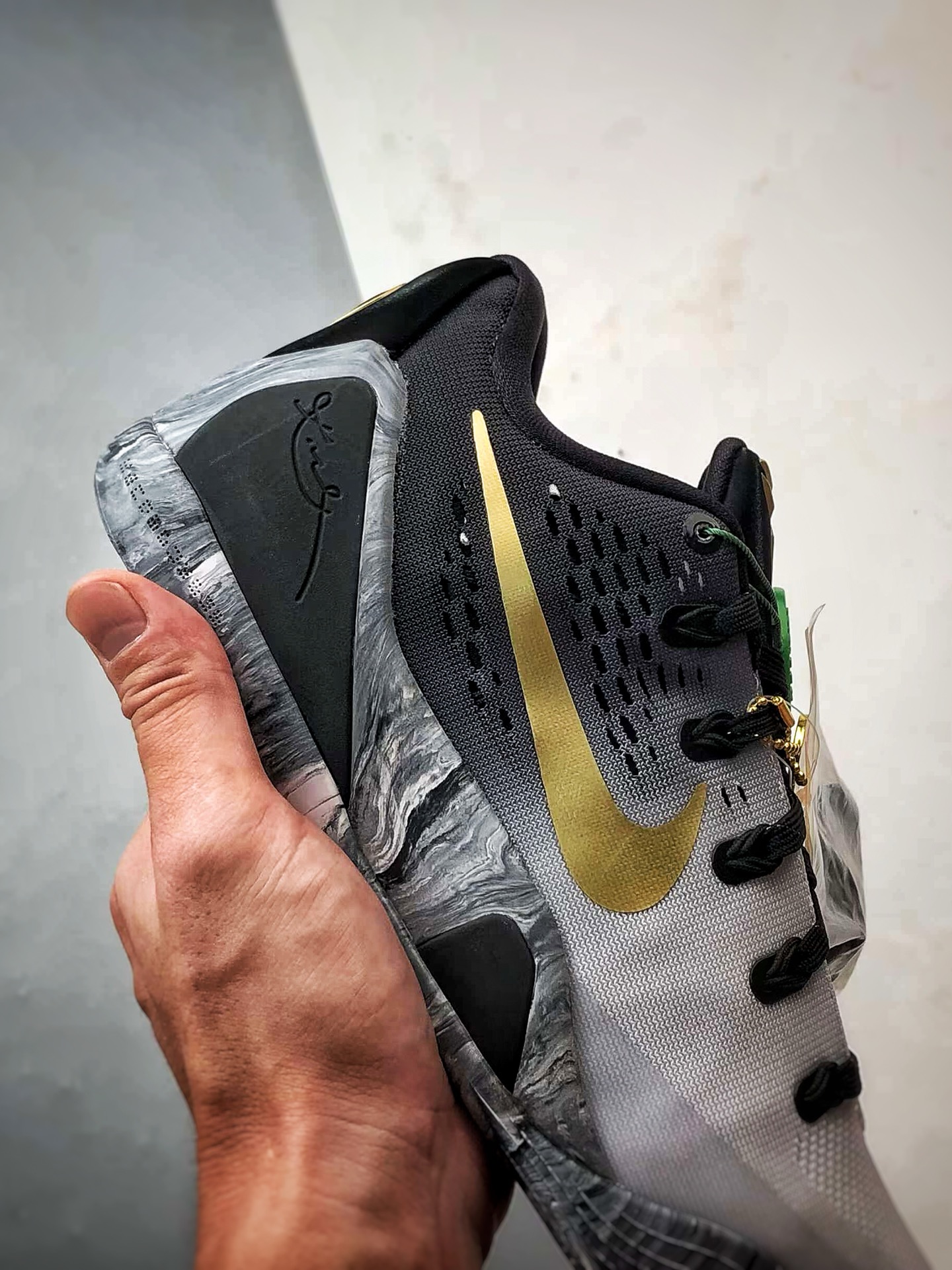 440 NK Kobe 9 Elite Low Protro EM 科比九代 黑白渐变大理石 FZ7333-002