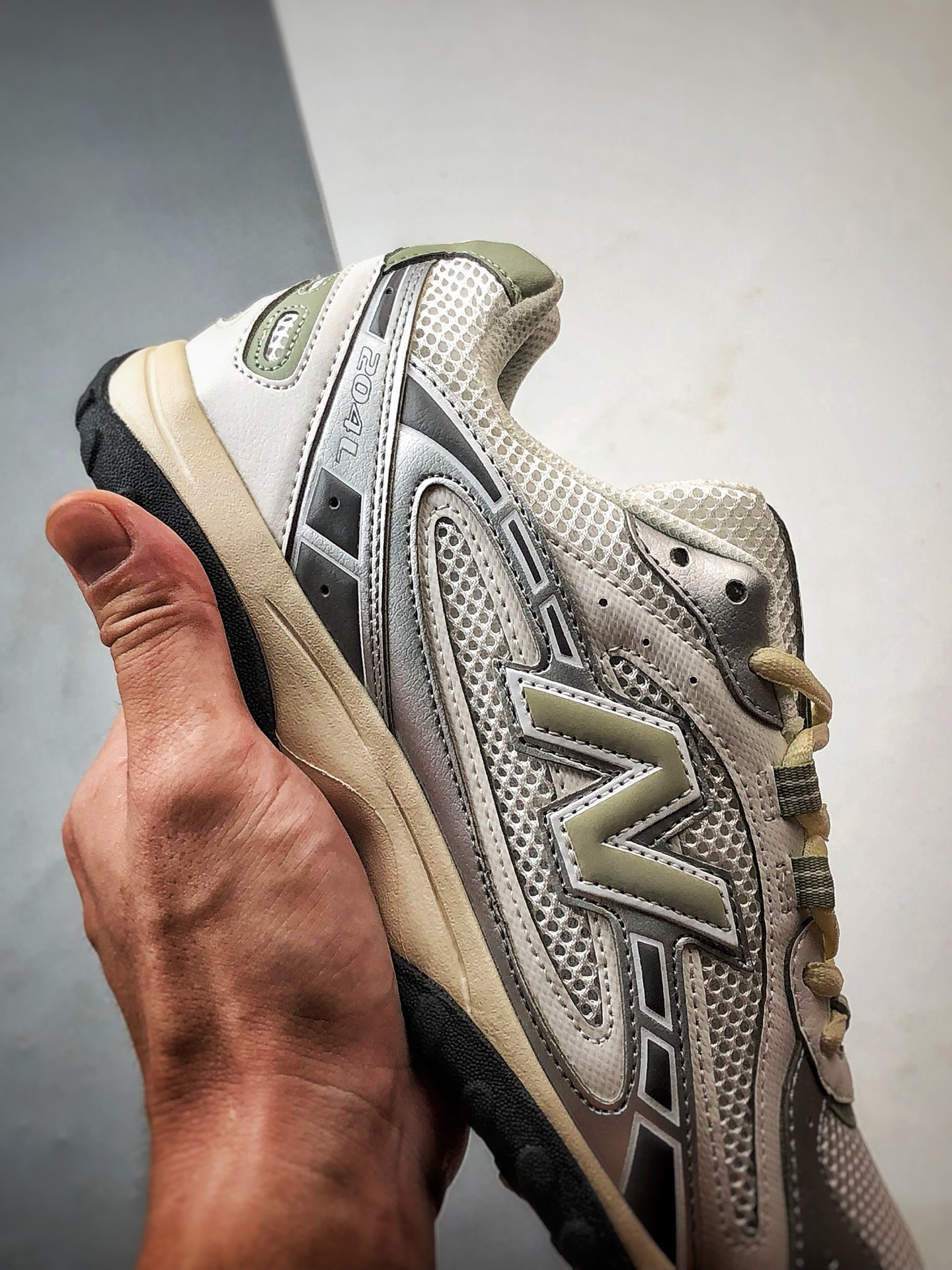 190 New Balance 204L 米银灰绿 新百伦复古休闲运动百搭跑步鞋 U204LSWB