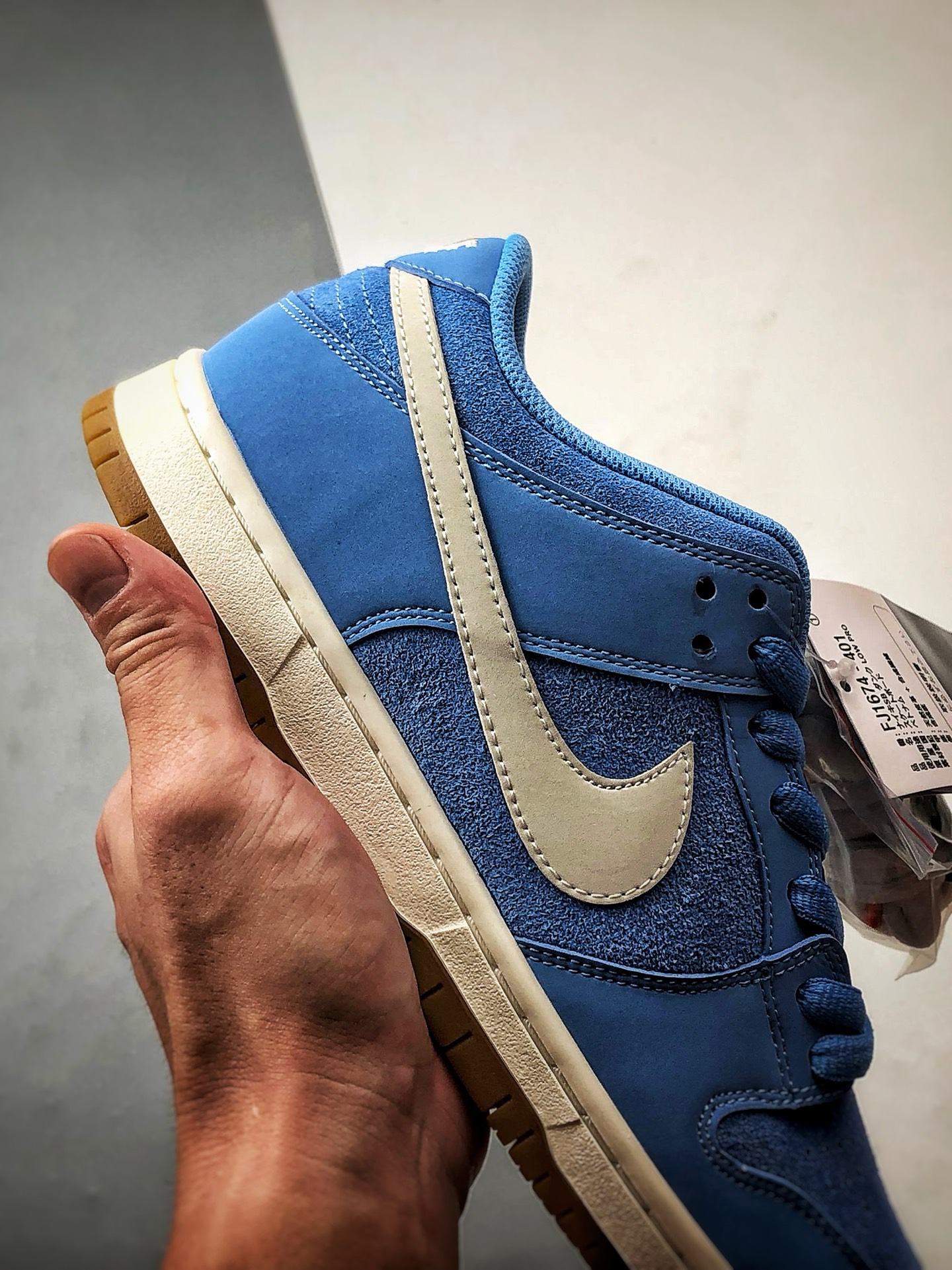 230 NK Dunk SB Low Pro Iso ”University Blue” 蓝白生胶 低帮复古休闲运动滑板鞋 FJ1674-401-Chinese UA Cheap High Quatity Brand Clothes Bags handbags Sneakers wholesale wholesaler seller from China Factory suppliers Fashion Clothing Shoes best Quality Beautiful Price 230 NK Dunk SB Low Pro Iso ”University Blue” 蓝白生胶 低帮复古休闲运动滑板鞋 FJ1674-401