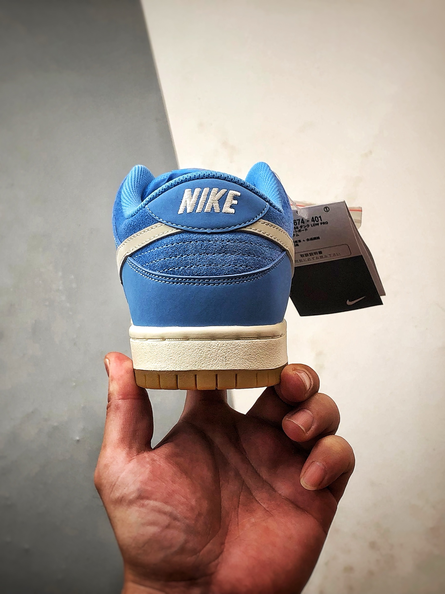 230 NK Dunk SB Low Pro Iso ”University Blue” 蓝白生胶 低帮复古休闲运动滑板鞋 FJ1674-401-Chinese UA Cheap High Quatity Brand Clothes Bags handbags Sneakers wholesale wholesaler seller from China Factory suppliers Fashion Clothing Shoes best Quality Beautiful Price 230 NK Dunk SB Low Pro Iso ”University Blue” 蓝白生胶 低帮复古休闲运动滑板鞋 FJ1674-401