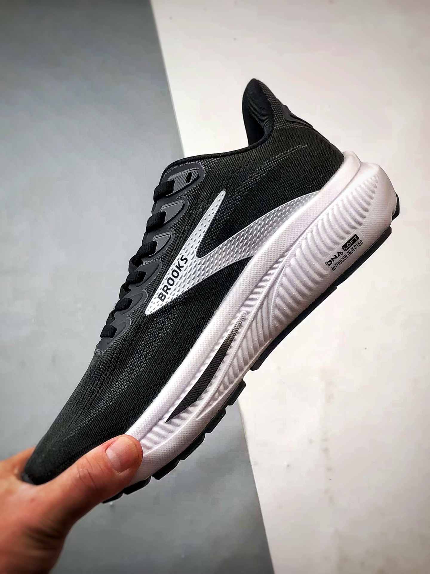 Brooks/布鲁克斯 Ghost17 黑白 幽灵17时尚舒适休闲跑步鞋-Top High Quatity Cheap Sneakers Fashion Clothing Clothes Bags handbags Shoes of all Brand wholesale With The best Quality And Beautiful Price from China Factory Chinese suppliers wholesaler seller Brooks/布鲁克斯 Ghost17 黑白 幽灵17时尚舒适休闲跑步鞋