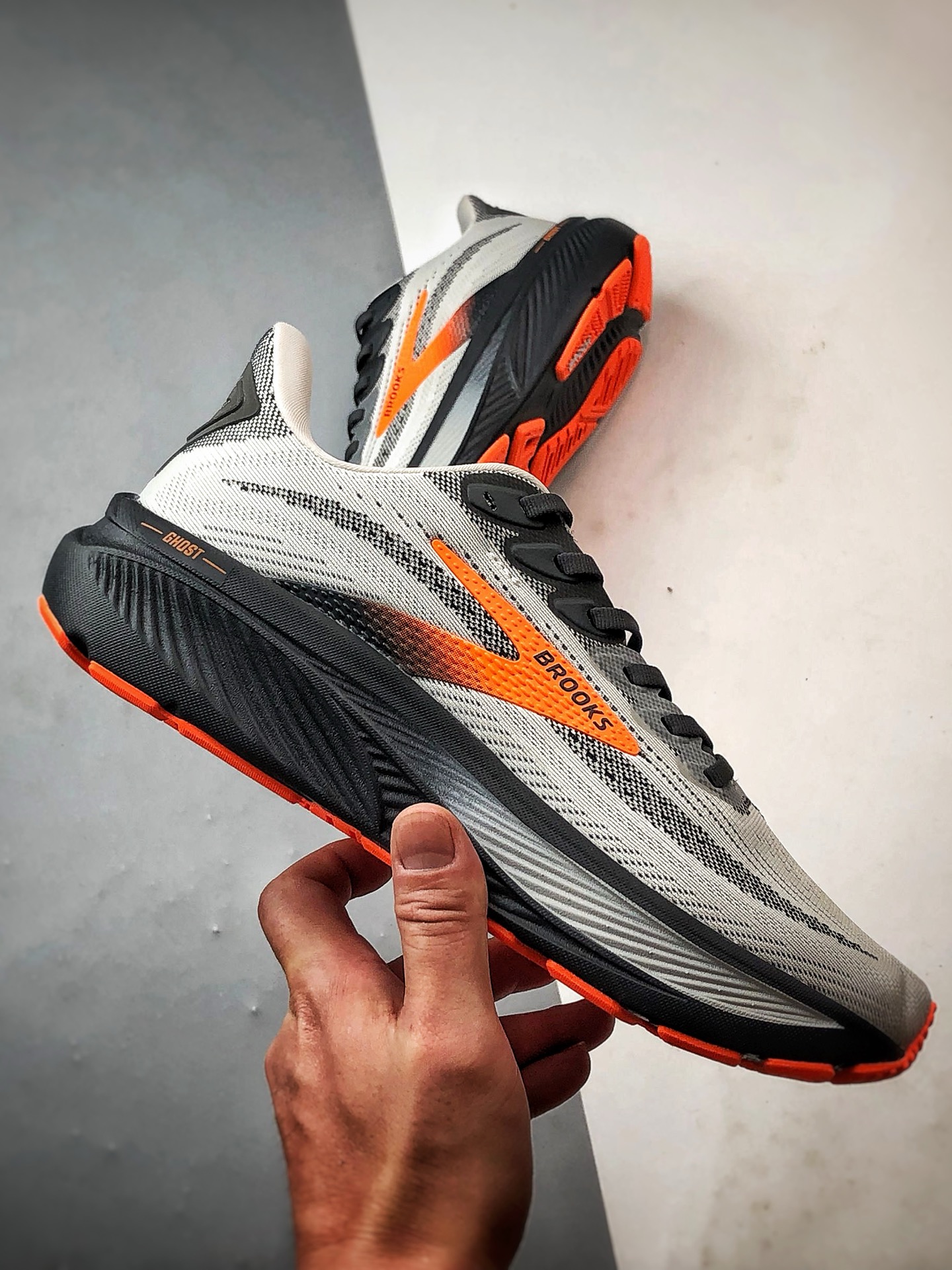 200 Brooks/布鲁克斯 Ghost17 灰黑橙 幽灵17时尚舒适休闲跑步鞋