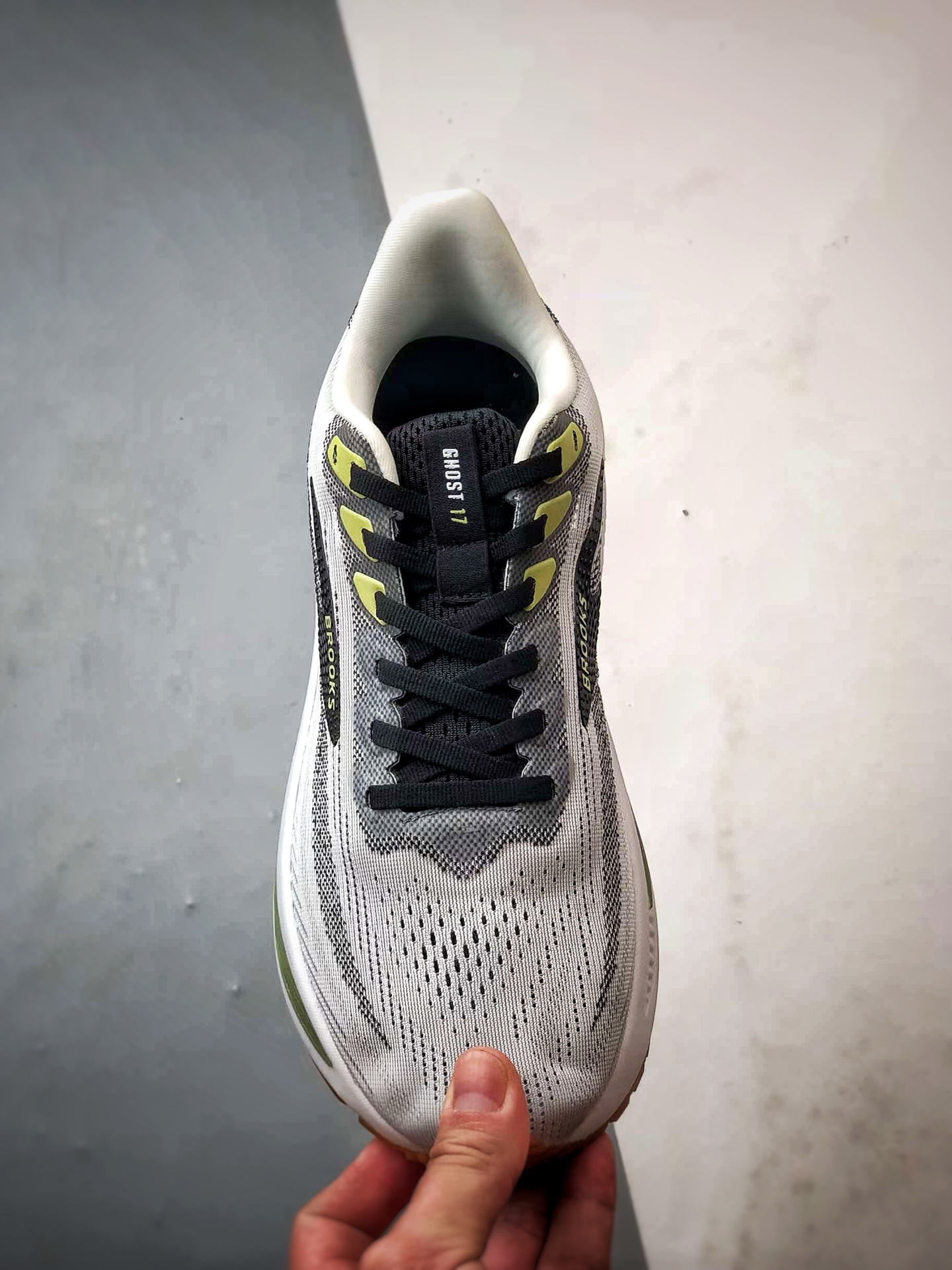 200 Brooks/布鲁克斯 Ghost17 灰黑绿 幽灵17时尚舒适休闲跑步鞋