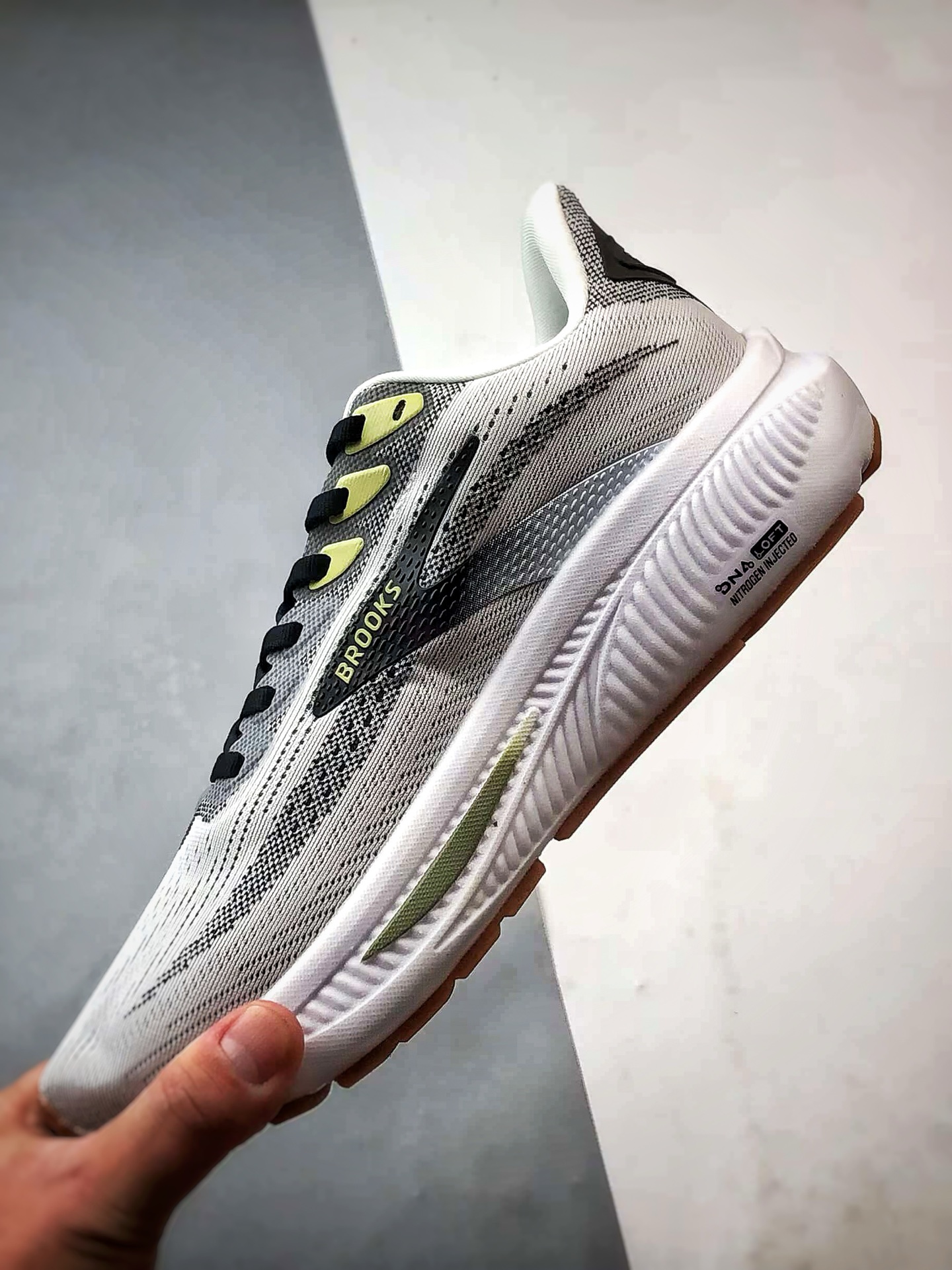 200 Brooks/布鲁克斯 Ghost17 灰黑绿 幽灵17时尚舒适休闲跑步鞋