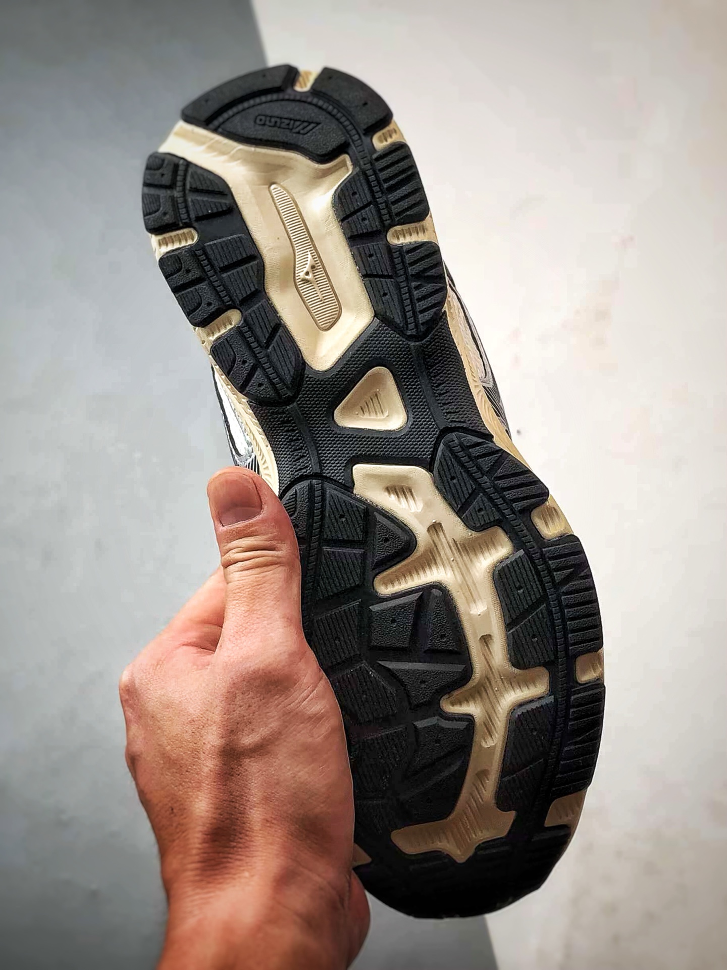 220 Oarism x Mizuno Racer S 米黑银 美津浓复古低帮透气休闲跑步鞋