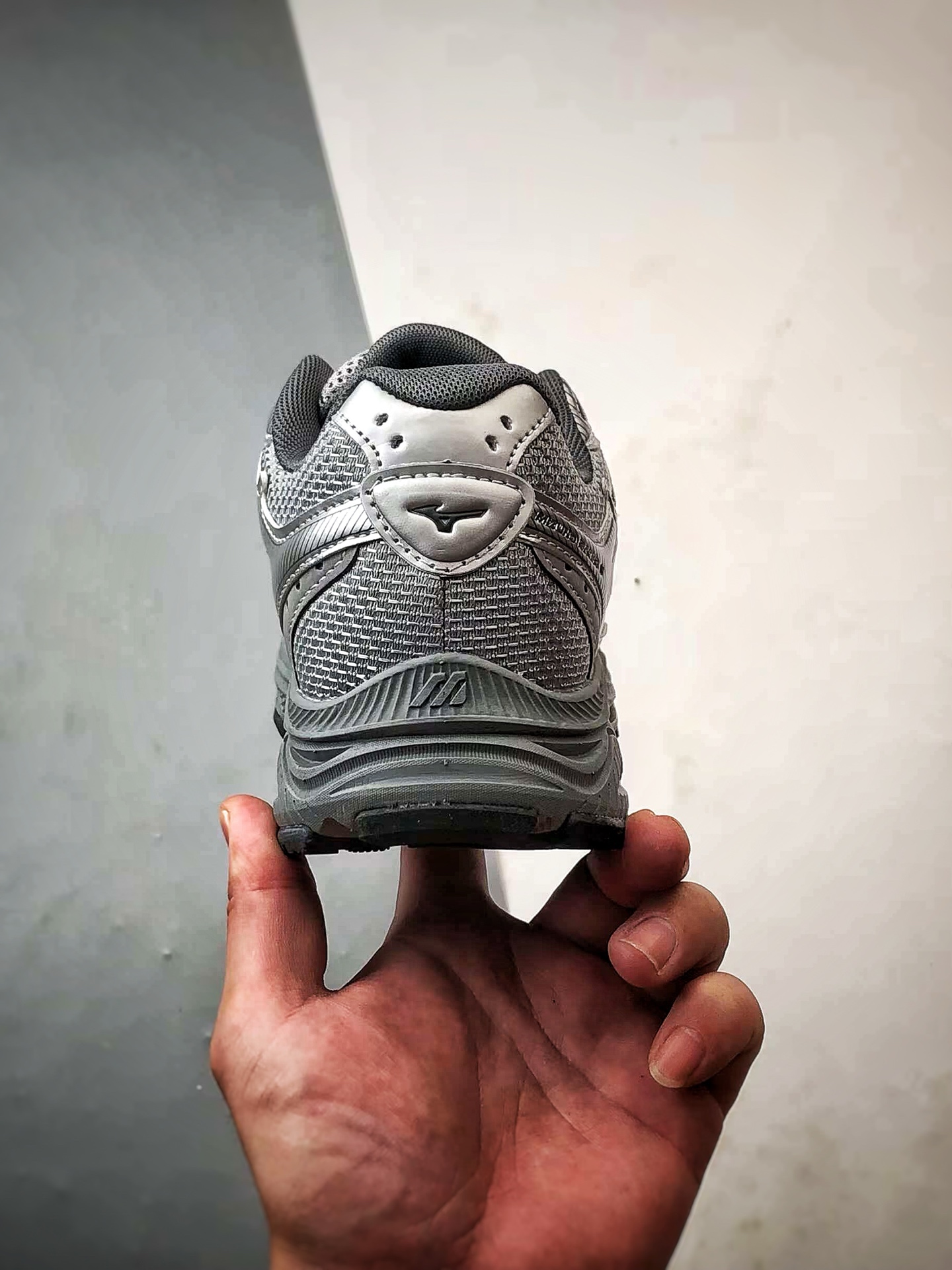 220 Mizuno Racer S 灰银 美津浓复古低帮透气休闲跑步鞋