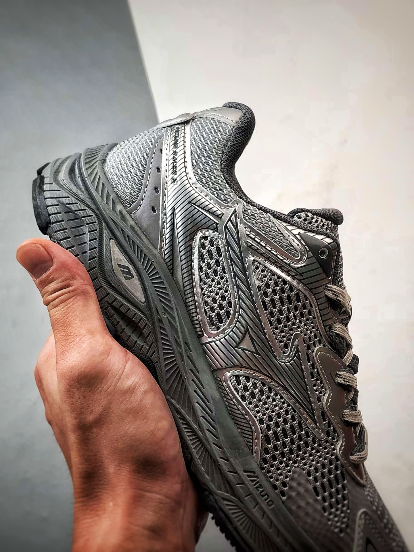 220 Mizuno Racer S 灰银 美津浓复古低帮透气休闲跑步鞋