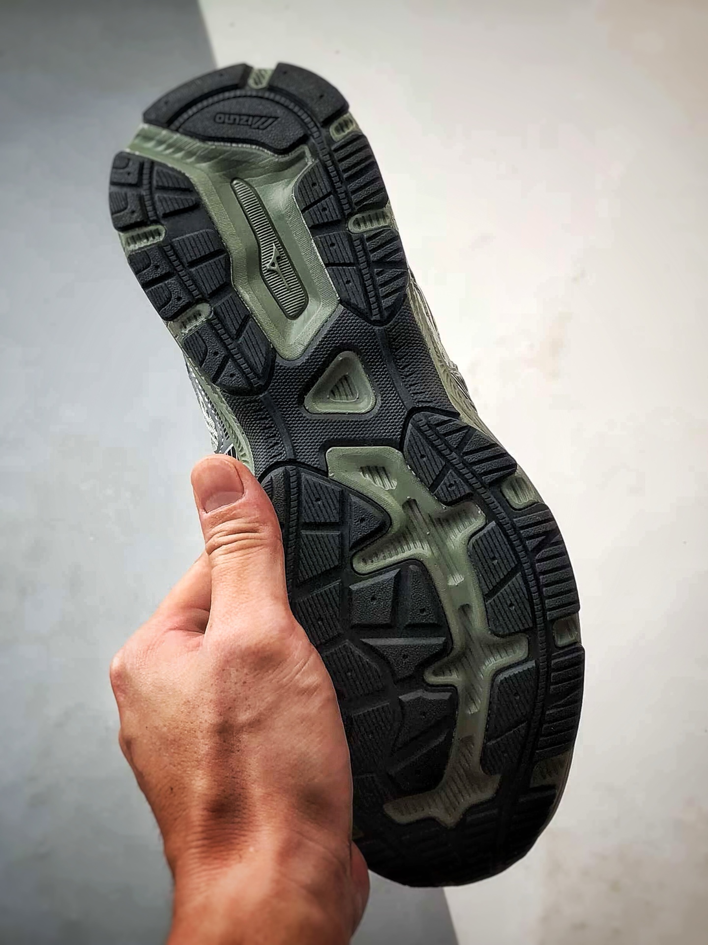 220 Mizuno Racer S 灰绿 美津浓复古低帮透气休闲跑步鞋-Chinese UA Cheap High Quatity Brand Clothes Bags handbags Sneakers wholesale wholesaler seller from China Factory suppliers Fashion Clothing Shoes best Quality Beautiful Price 220 Mizuno Racer S 灰绿 美津浓复古低帮透气休闲跑步鞋