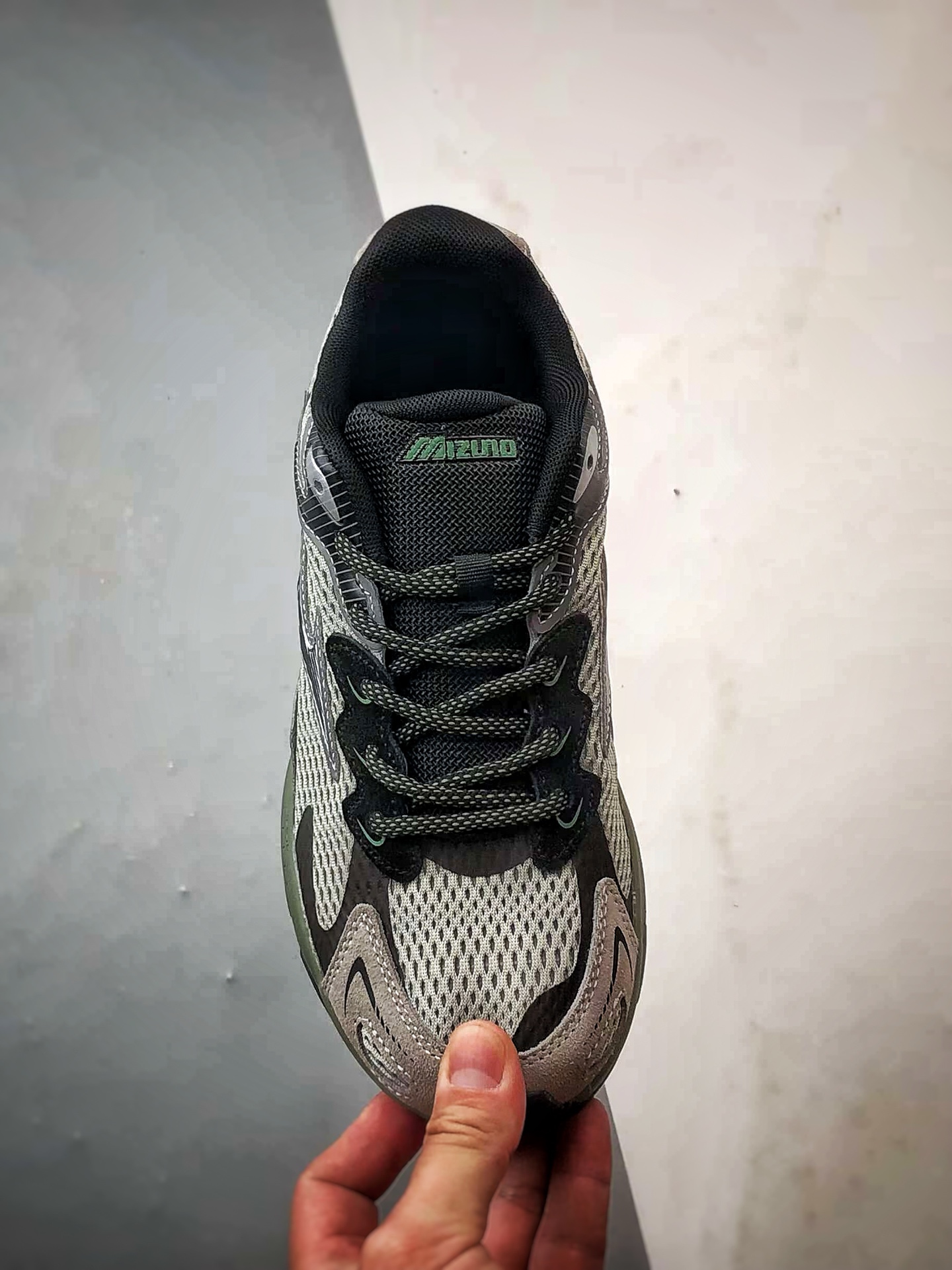 220 Mizuno Racer S 灰绿 美津浓复古低帮透气休闲跑步鞋-Chinese UA Cheap High Quatity Brand Clothes Bags handbags Sneakers wholesale wholesaler seller from China Factory suppliers Fashion Clothing Shoes best Quality Beautiful Price 220 Mizuno Racer S 灰绿 美津浓复古低帮透气休闲跑步鞋