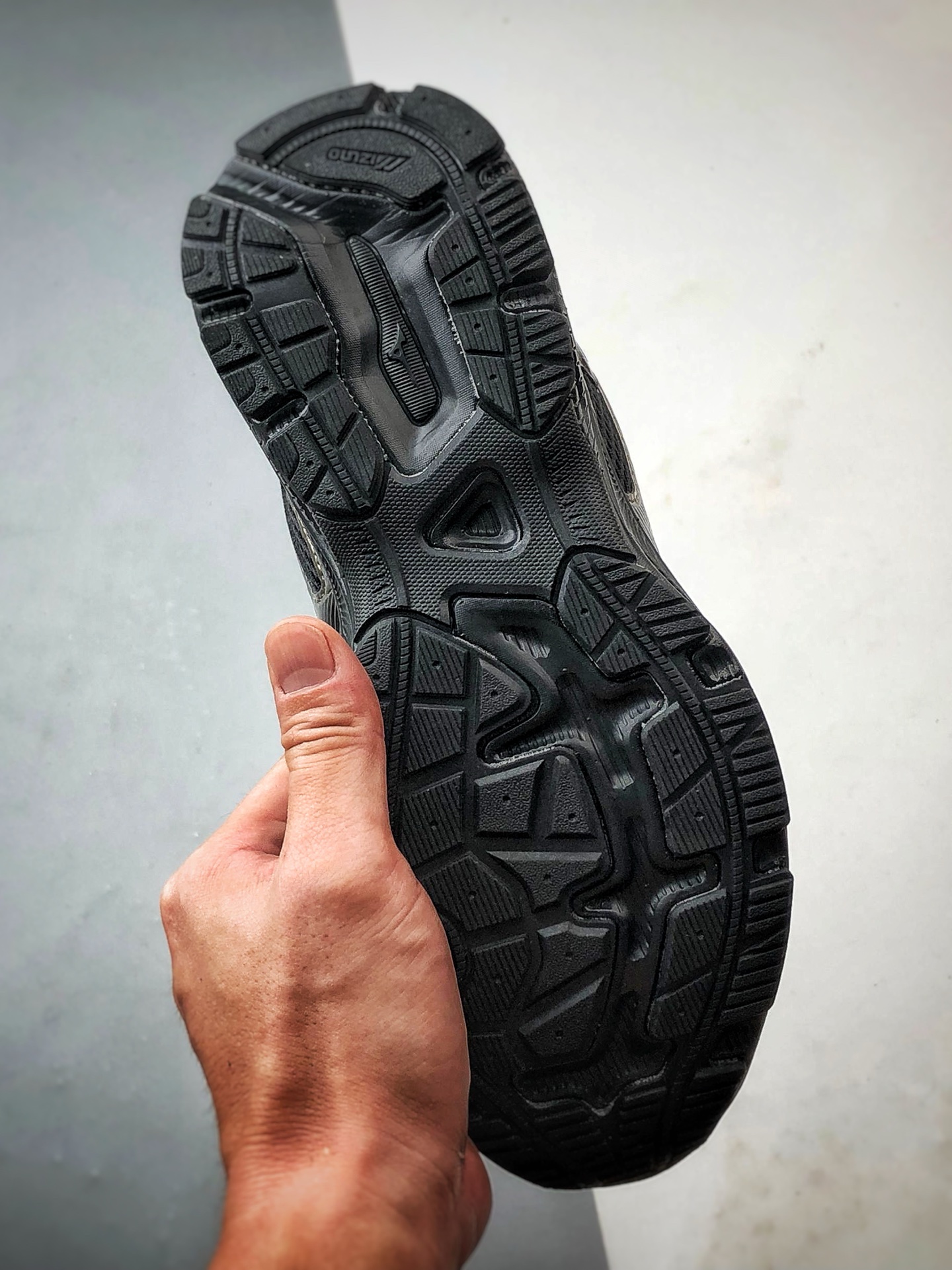 220 Mizuno Racer S 黑金 美津浓复古低帮透气休闲跑步鞋-Chinese UA Cheap High Quatity Brand Clothes Bags handbags Sneakers wholesale wholesaler seller from China Factory suppliers Fashion Clothing Shoes best Quality Beautiful Price 220 Mizuno Racer S 黑金 美津浓复古低帮透气休闲跑步鞋