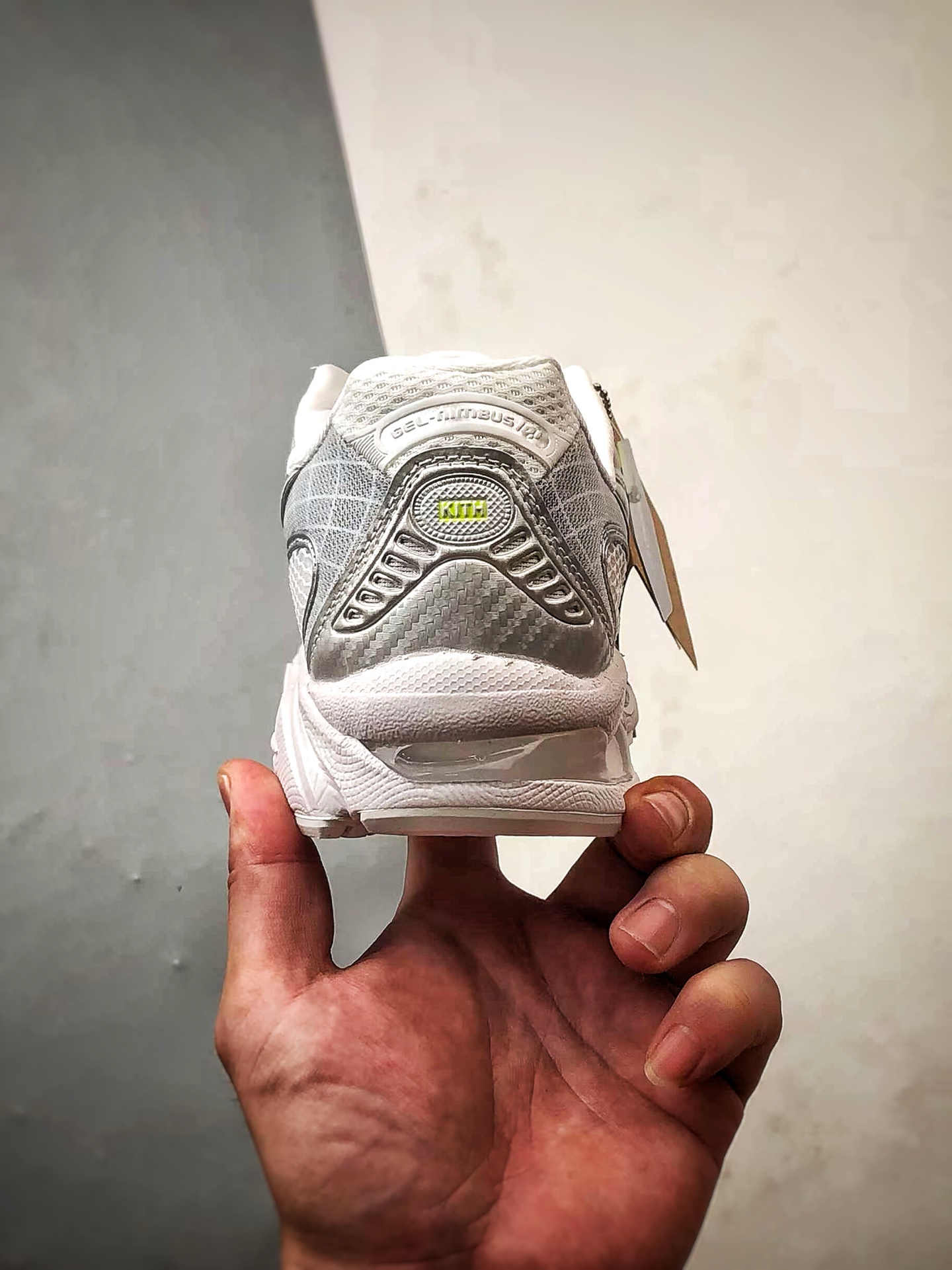 230 KITH x Asics Gel-Nimbus 10.1 白银黄 亚瑟士复古先锋潮流拼接休闲跑步鞋 1203A844-100-Chinese UA Cheap High Quatity Brand Clothes Bags handbags Sneakers wholesale wholesaler seller from China Factory suppliers Fashion Clothing Shoes best Quality Beautiful Price 230 KITH x Asics Gel-Nimbus 10.1 白银黄 亚瑟士复古先锋潮流拼接休闲跑步鞋 1203A844-100