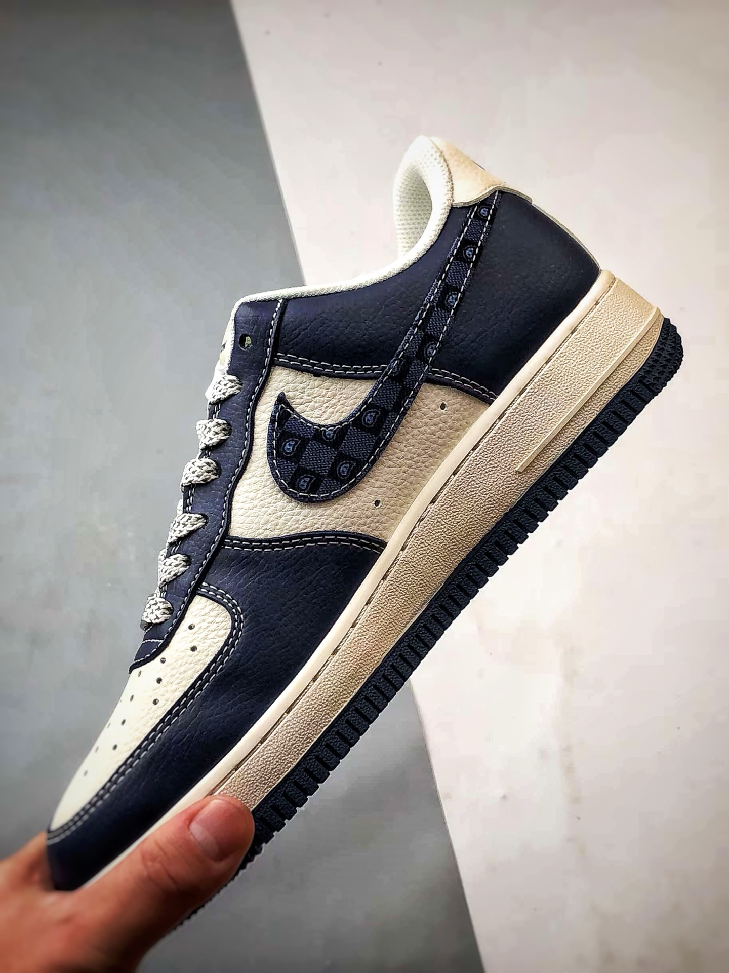 280 LV x Air Force 1 Low 米白藏蓝 JP8048-009-Chinese UA Cheap High Quatity Brand Clothes Bags handbags Sneakers wholesale wholesaler seller from China Factory suppliers Fashion Clothing Shoes best Quality Beautiful Price 280 LV x Air Force 1 Low 米白藏蓝 JP8048-009