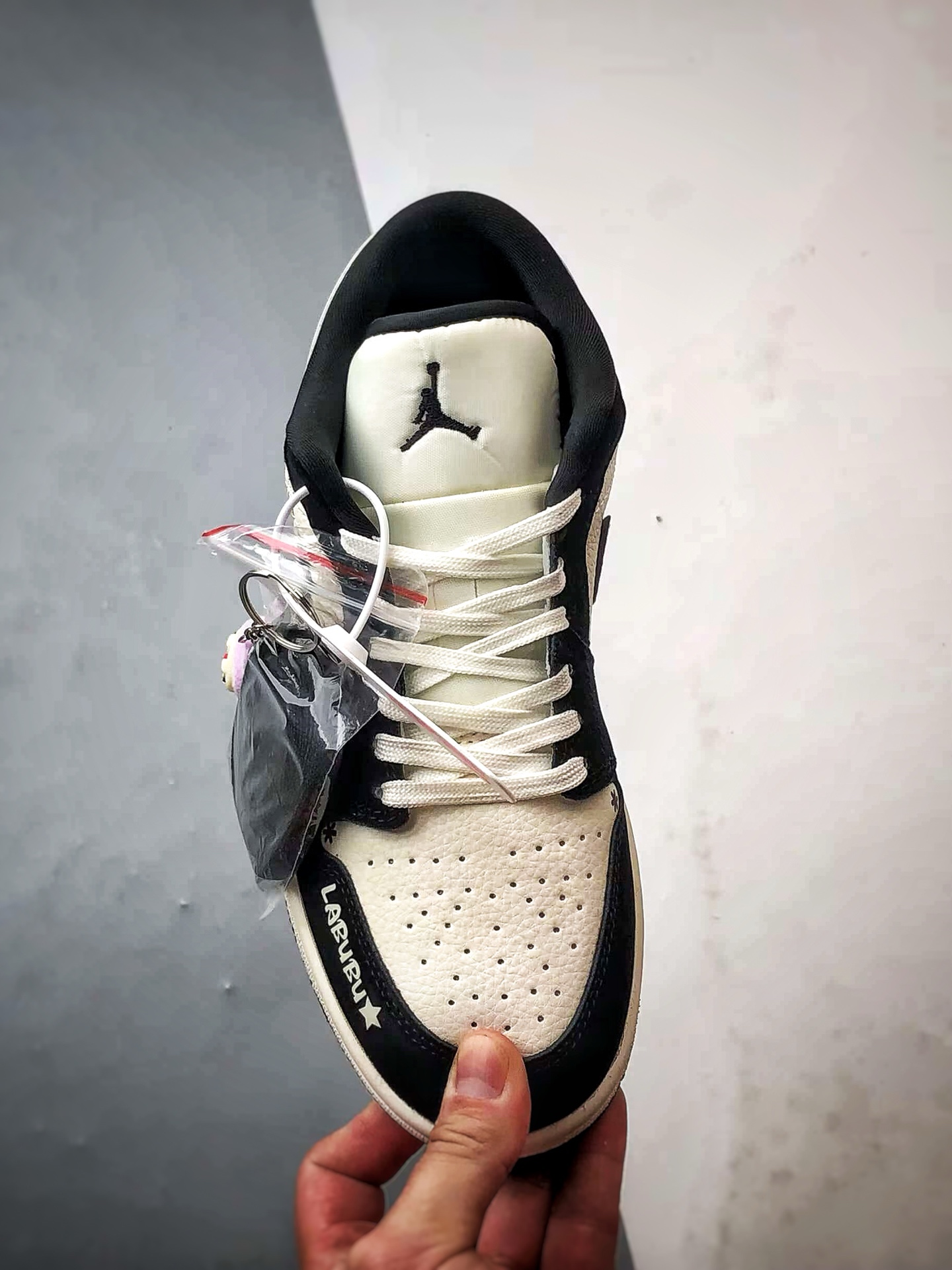 290 Air Jordan 1 Low ”高端定制” 拉布布涂鸦米白黑 QG2025-006