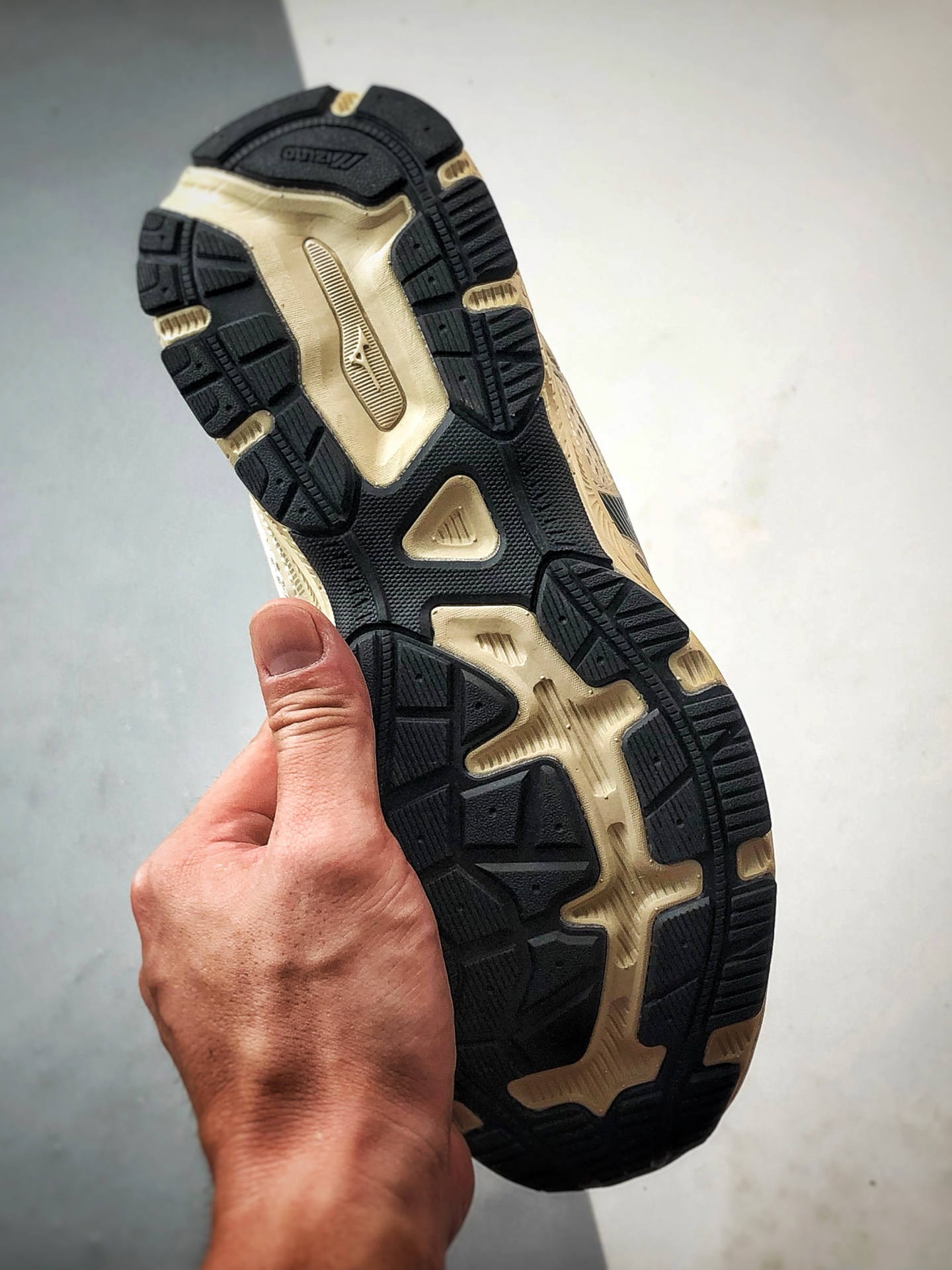 220 Mizuno Racer S 卡其浅绿 美津浓复古低帮透气休闲跑步鞋