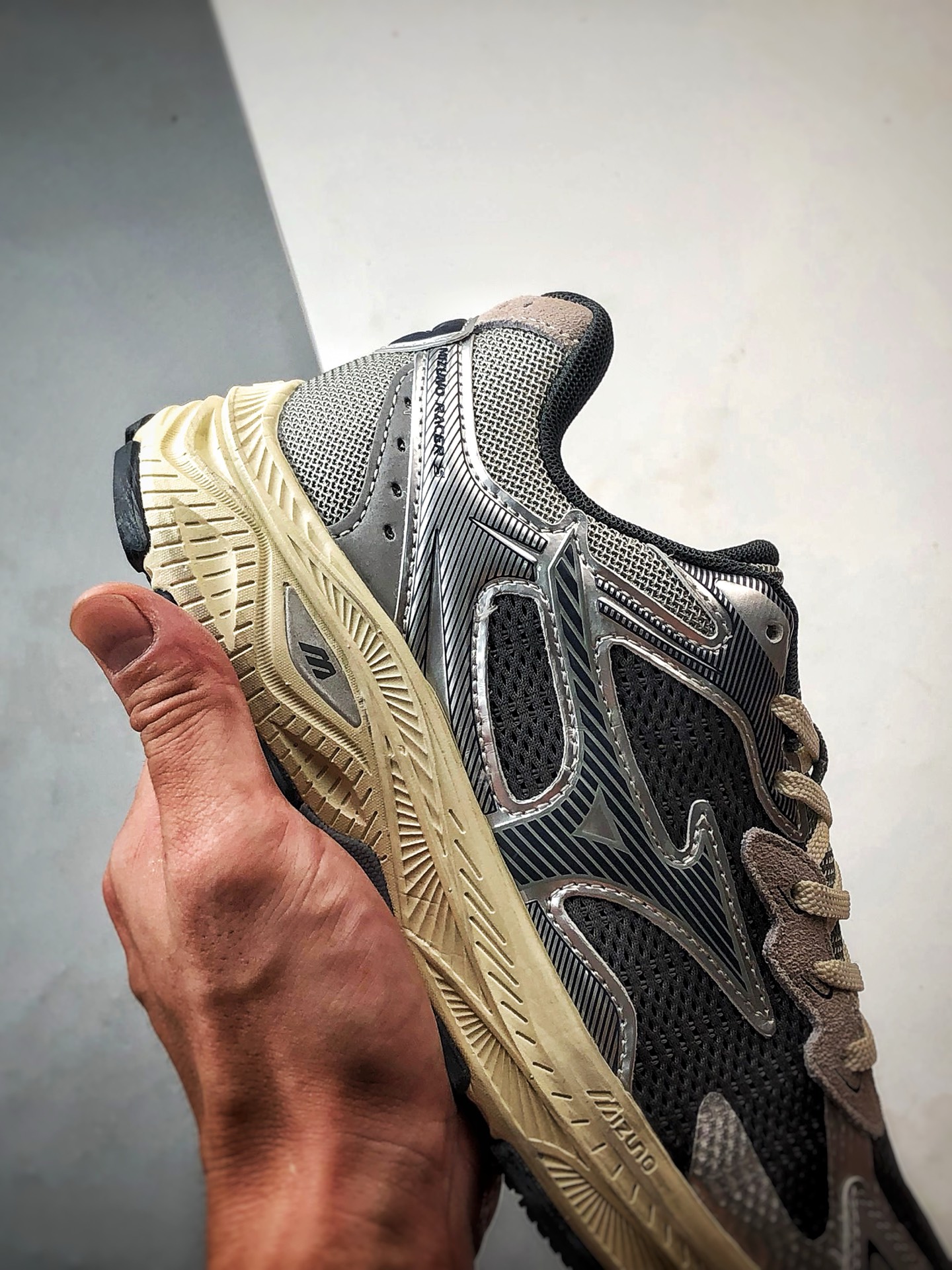 220 Mizuno Racer S 银灰 美津浓复古低帮透气休闲跑步鞋