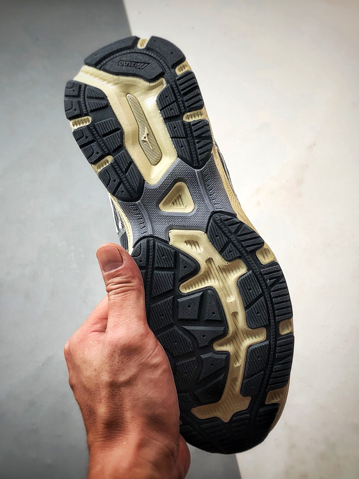 220 Mizuno Racer S 银灰 美津浓复古低帮透气休闲跑步鞋