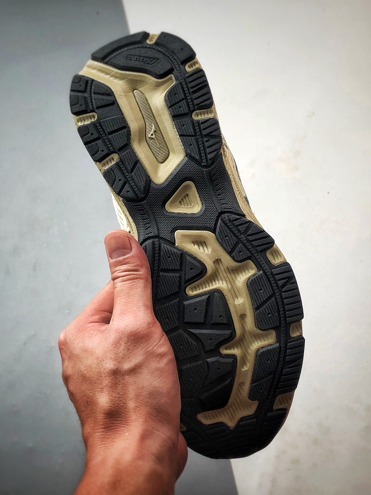 220 Mizuno Racer S 灰黑 美津浓复古低帮透气休闲跑步鞋 美津浓（Mizuno）