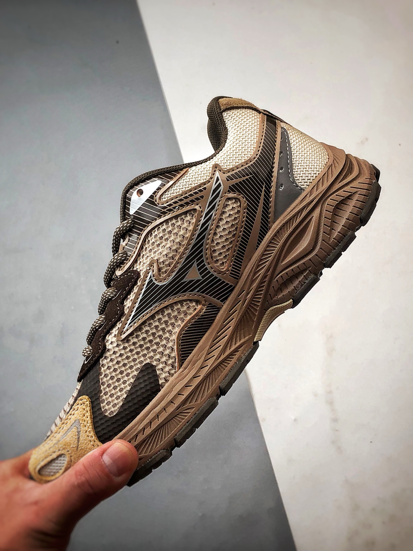 220 Mizuno Racer S 栗色 美津浓复古低帮透气休闲跑步鞋