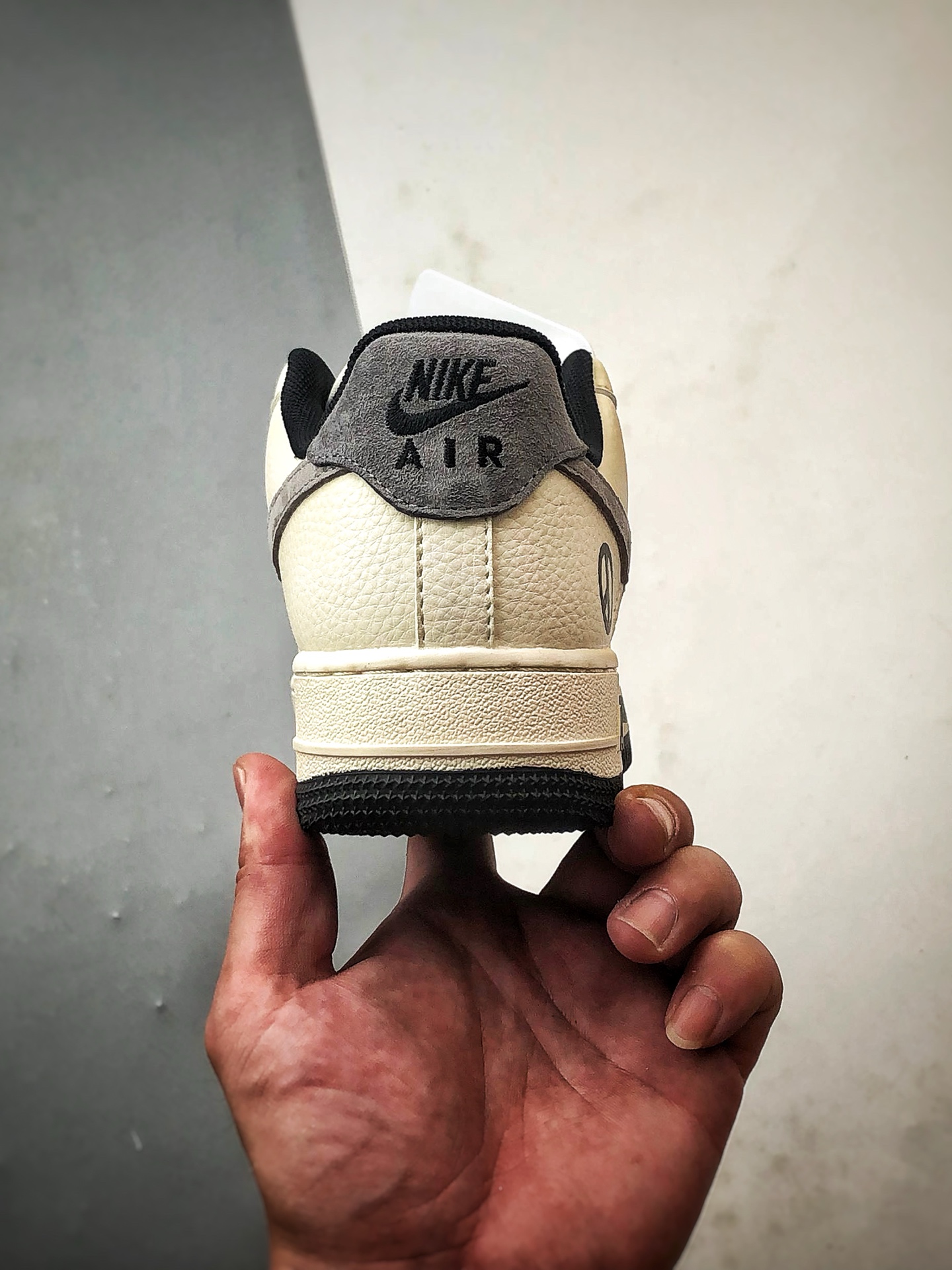 280 Air Force 1 '07 Low 雏菊印花白黑灰 QW5606-265