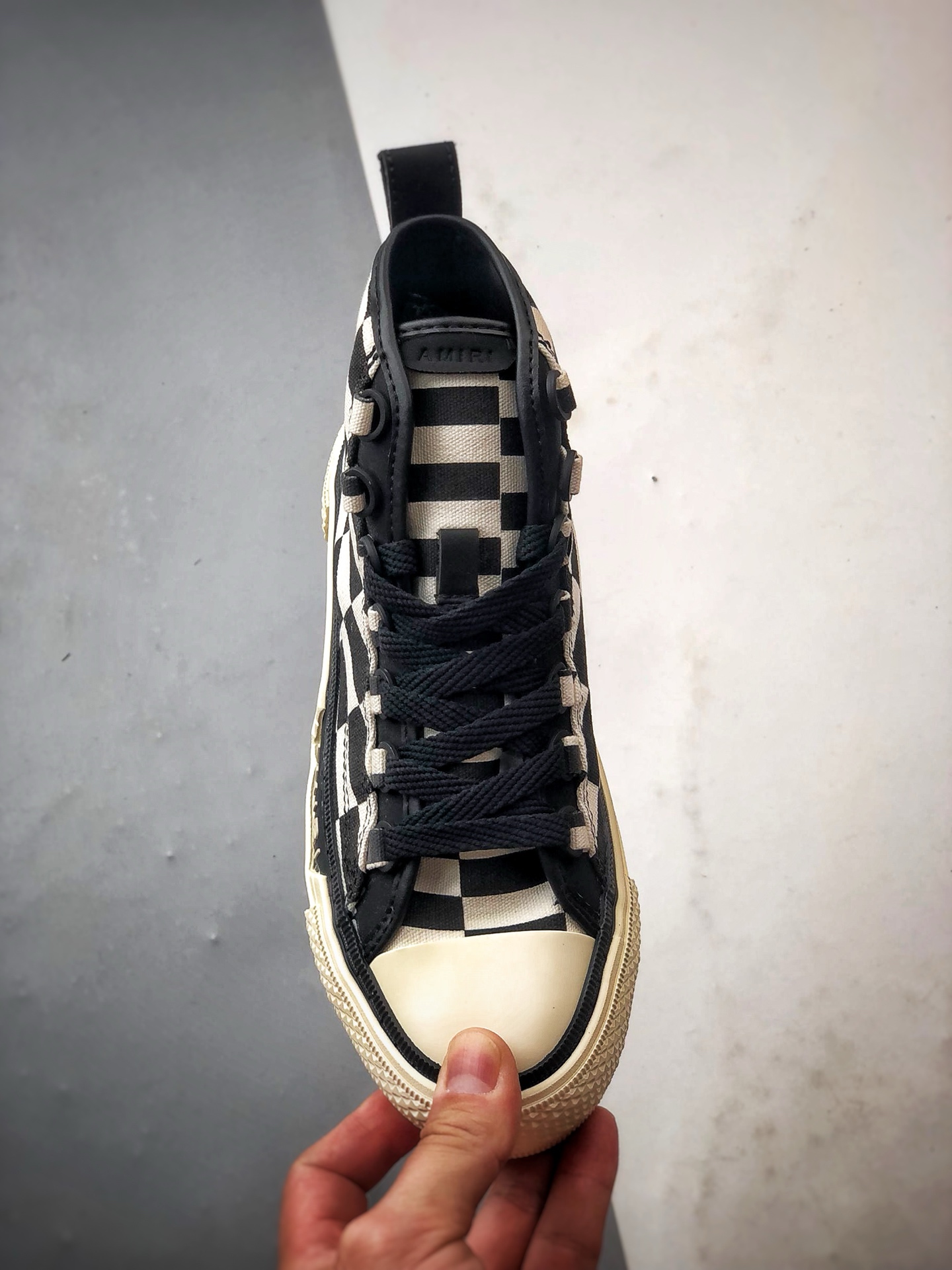 220 AMIRI Ma Court Hi 黑白棋盘格 埃米尔情侣款厚底刺绣复古休闲鞋 MFS010-111-Chinese UA Cheap High Quatity Brand Clothes Bags handbags Sneakers wholesale wholesaler seller from China Factory suppliers Fashion Clothing Shoes best Quality Beautiful Price 220 AMIRI Ma Court Hi 黑白棋盘格 埃米尔情侣款厚底刺绣复古休闲鞋 MFS010-111