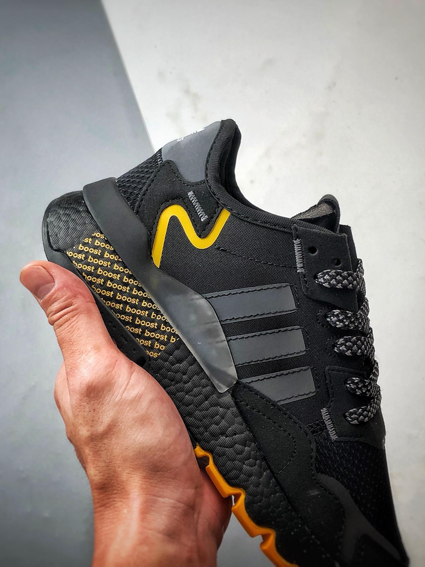 190 AD Originals Nite Jogger 黑灰黄 三叶草夜行者复古休闲跑步鞋 FV6571-Chinese UA Cheap High Quatity Brand Clothes Bags handbags Sneakers wholesale wholesaler seller from China Factory suppliers Fashion Clothing Shoes best Quality Beautiful Price 190 AD Originals Nite Jogger 黑灰黄 三叶草夜行者复古休闲跑步鞋 FV6571