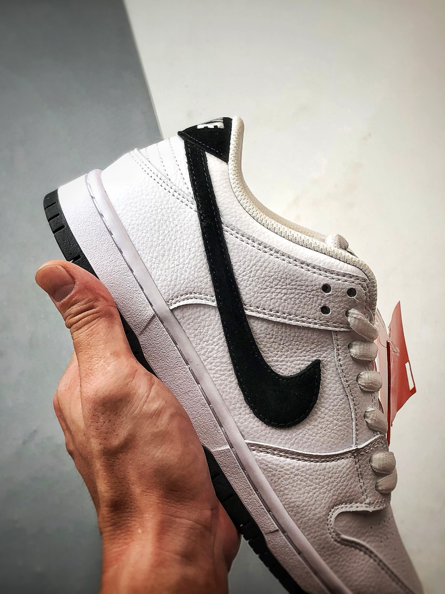 230 性价比触顶 同价区间无对手 NK Dunk SB Low Pro 白黑 低帮复古休闲运动滑板鞋 HF3704-100