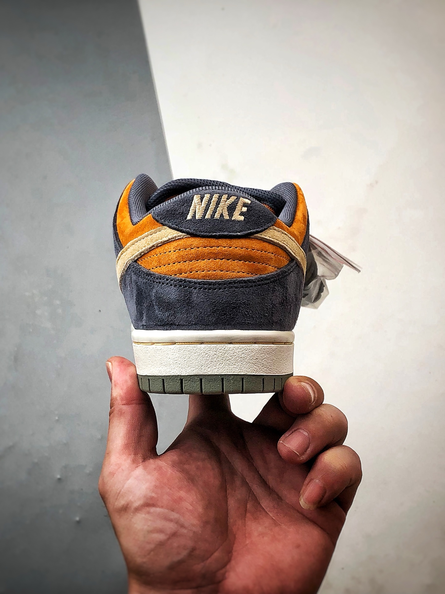 230 性价比触顶 同价区间无对手 NK Dunk SB Low Pro 万圣节棕蓝 低帮复古休闲运动滑板鞋 HF3063-002