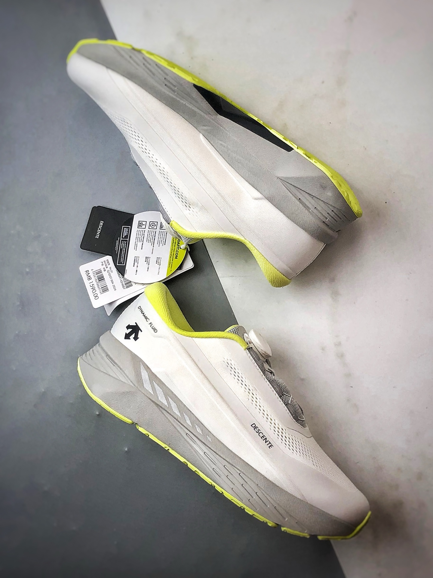 280 迪桑特Descente Enerzite 白灰黄 时尚休闲简约透气运动跑步鞋