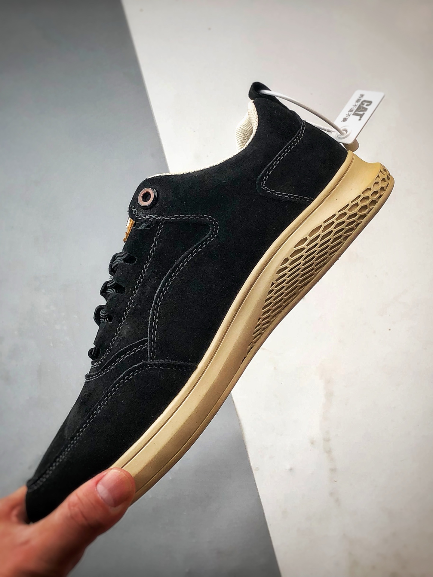 240 CAT/卡特 硬汉推土机品牌 黑色 徒步旅行者百搭休闲旅游休闲鞋-Chinese UA Cheap High Quatity Brand Clothes Bags handbags Sneakers wholesale wholesaler seller from China Factory suppliers Fashion Clothing Shoes best Quality Beautiful Price 240 CAT/卡特 硬汉推土机品牌 黑色 徒步旅行者百搭休闲旅游休闲鞋