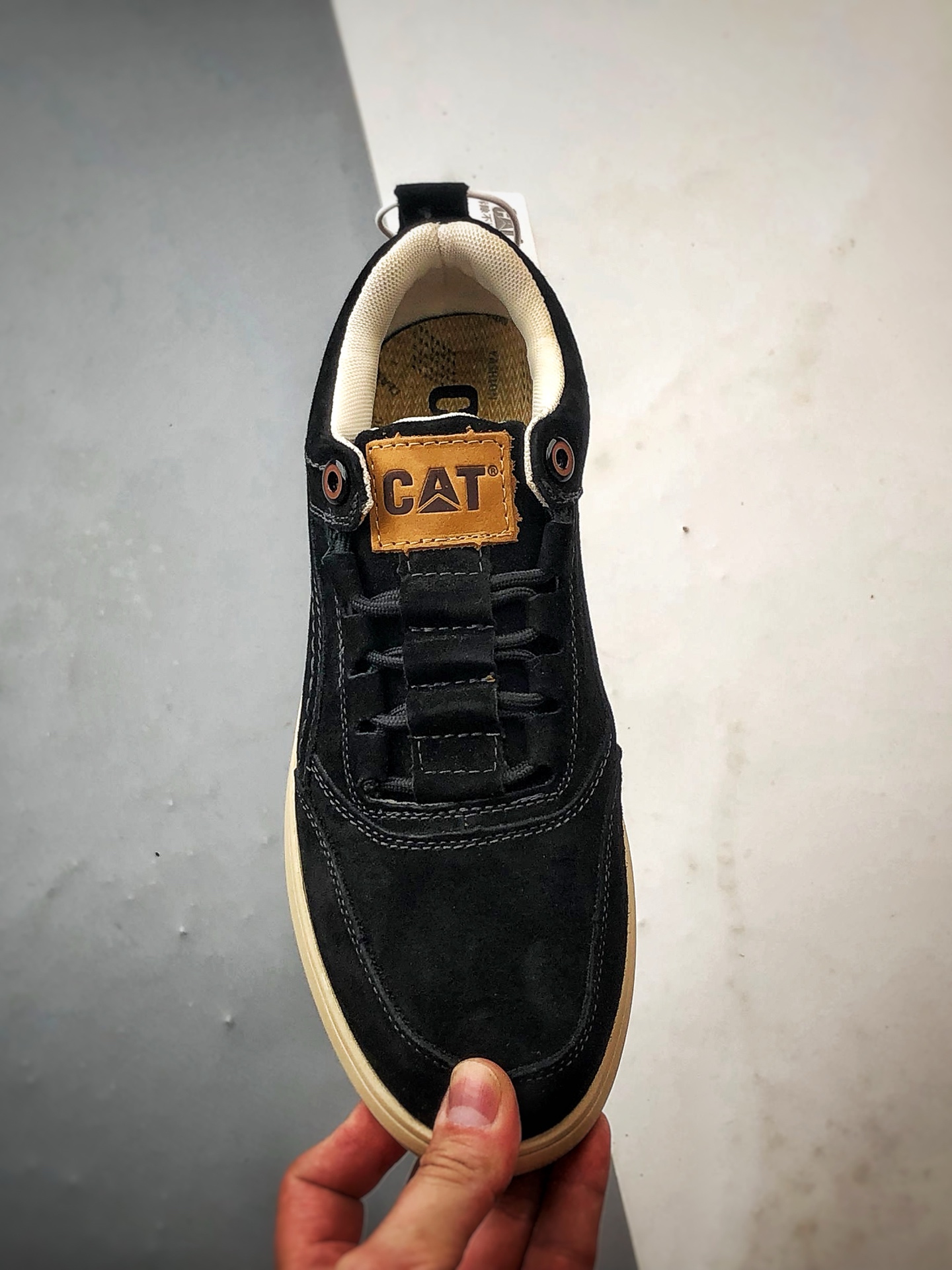 240 CAT/卡特 硬汉推土机品牌 黑色 徒步旅行者百搭休闲旅游休闲鞋-Chinese UA Cheap High Quatity Brand Clothes Bags handbags Sneakers wholesale wholesaler seller from China Factory suppliers Fashion Clothing Shoes best Quality Beautiful Price 240 CAT/卡特 硬汉推土机品牌 黑色 徒步旅行者百搭休闲旅游休闲鞋