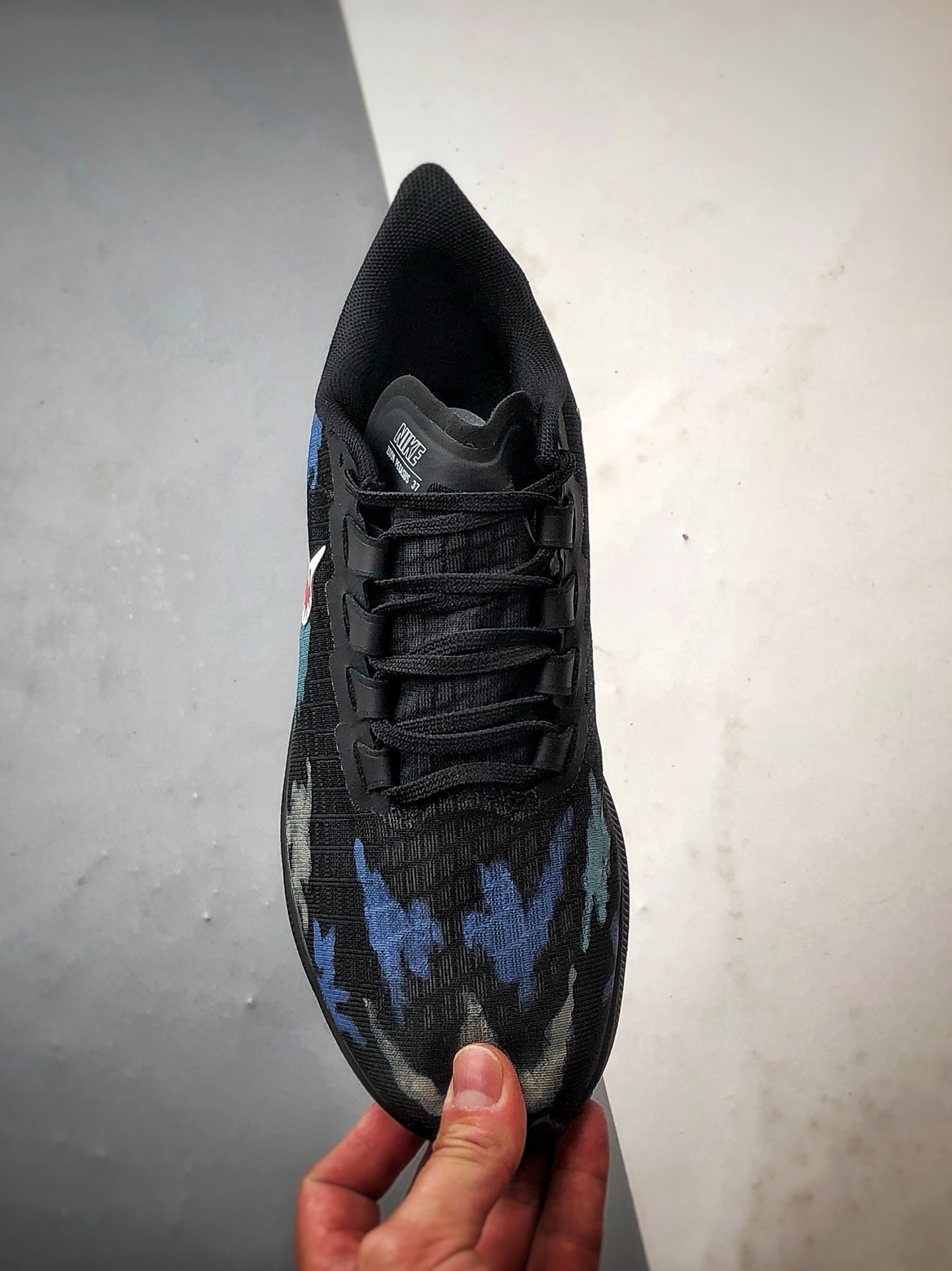 280 定制球鞋 Air Zoom Pegasus 37 威武之师 黑蓝迷彩 潮流简约百搭低帮跑步鞋 BQ9647-200