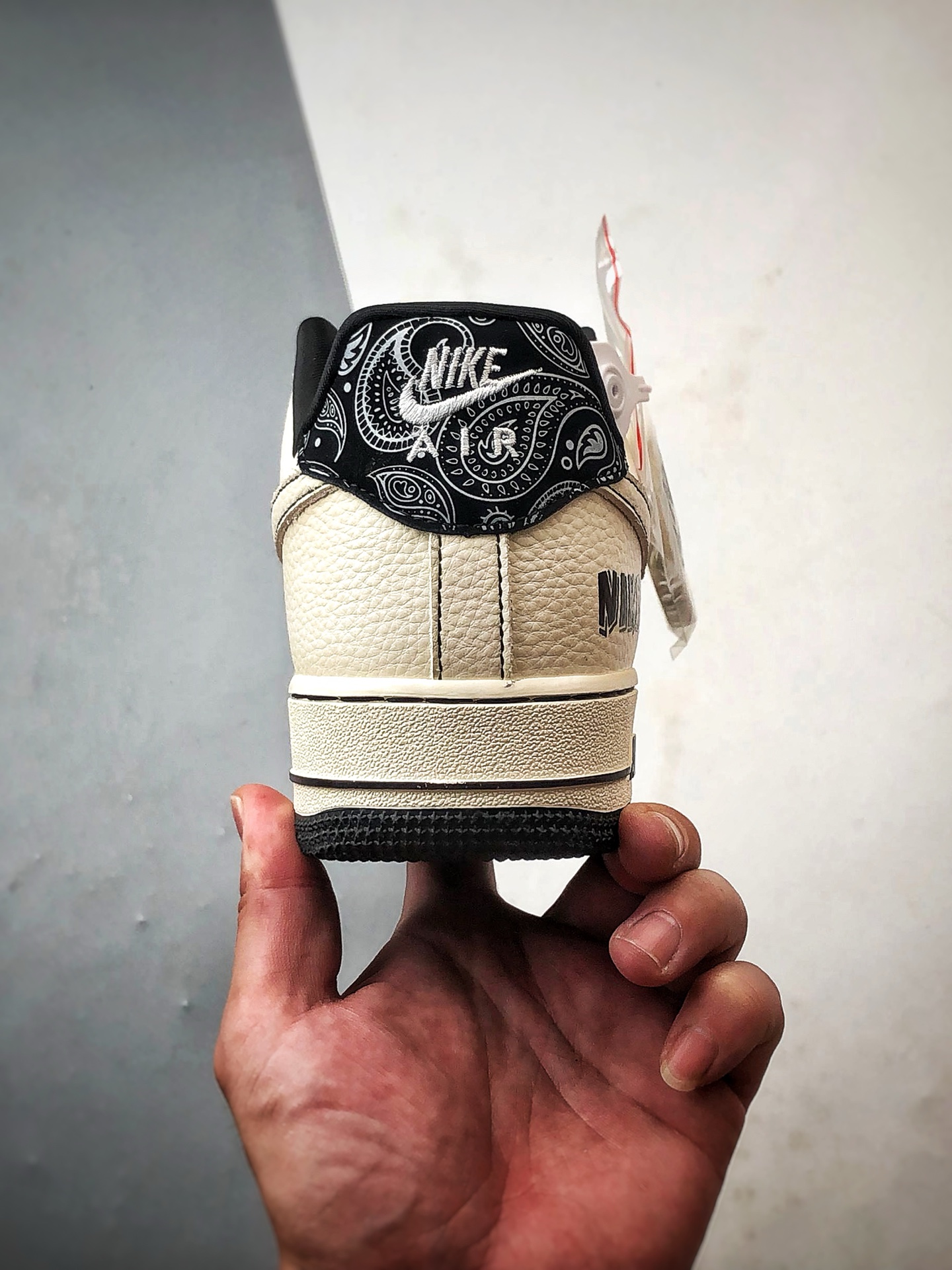 280 Sup x Air Force 1 Low 米黑腰果花 ZD1988-005