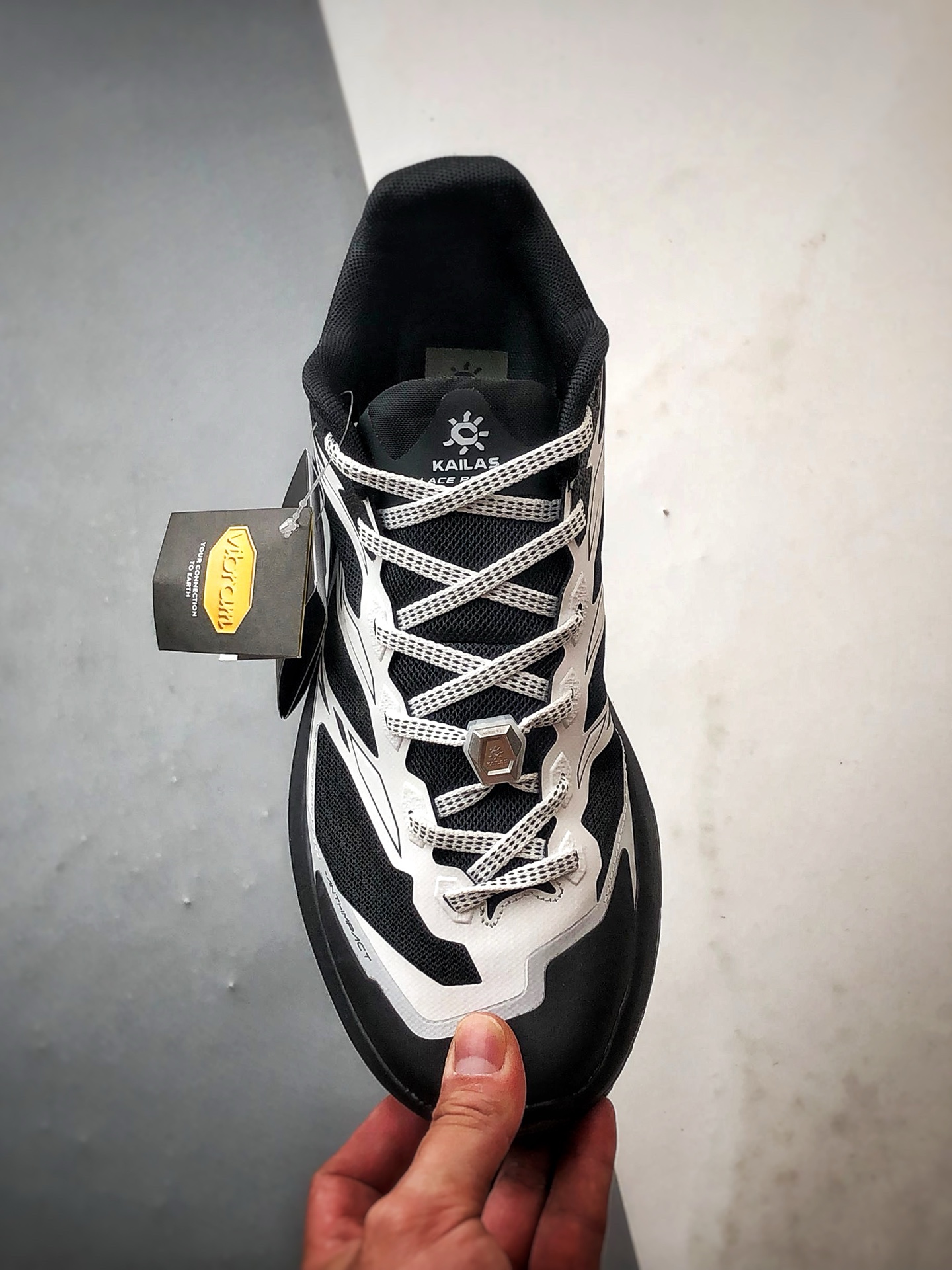 270 KAILAS C4 黑白 凯乐石 户外徒步越野机能跑鞋-Chinese UA Cheap High Quatity Brand Clothes Bags handbags Sneakers wholesale wholesaler seller from China Factory suppliers Fashion Clothing Shoes best Quality Beautiful Price 270 KAILAS C4 黑白 凯乐石 户外徒步越野机能跑鞋