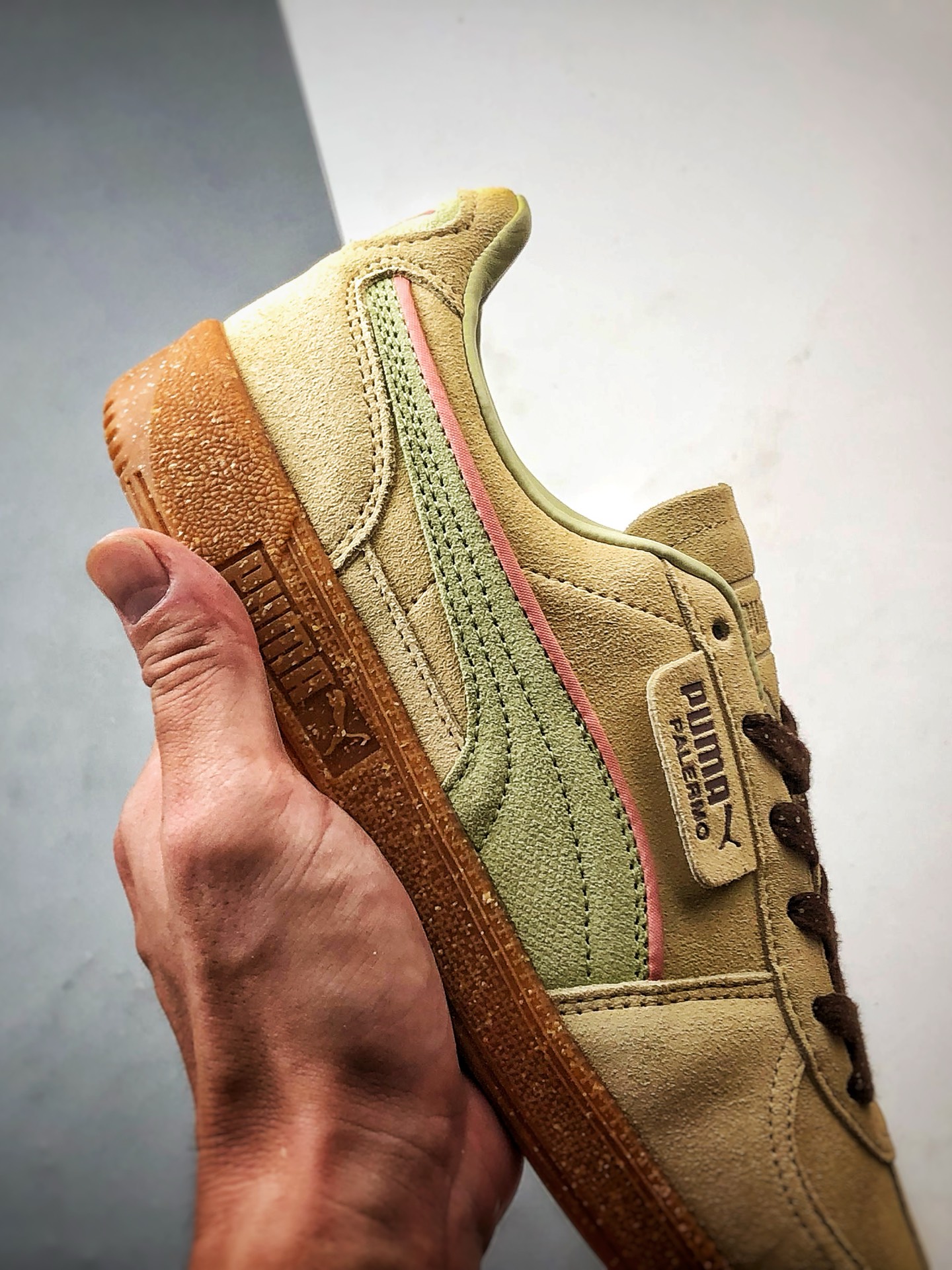 170 Puma Palermo 棕绿色 舒适百搭低帮德训板鞋 398382-02-Chinese UA Cheap High Quatity Brand Clothes Bags handbags Sneakers wholesale wholesaler seller from China Factory suppliers Fashion Clothing Shoes best Quality Beautiful Price 170 Puma Palermo 棕绿色 舒适百搭低帮德训板鞋 398382-02