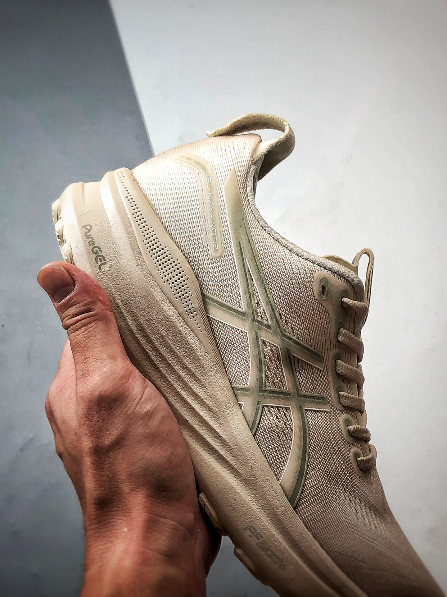 200 Asics Gel-Kayano 32 燕麦色 卡亚诺32代有氧轻量运动慢跑鞋 1011C052-250-Chinese UA Cheap High Quatity Brand Clothes Bags handbags Sneakers wholesale wholesaler seller from China Factory suppliers Fashion Clothing Shoes best Quality Beautiful Price 200 Asics Gel-Kayano 32 燕麦色 卡亚诺32代有氧轻量运动慢跑鞋 1011C052-250