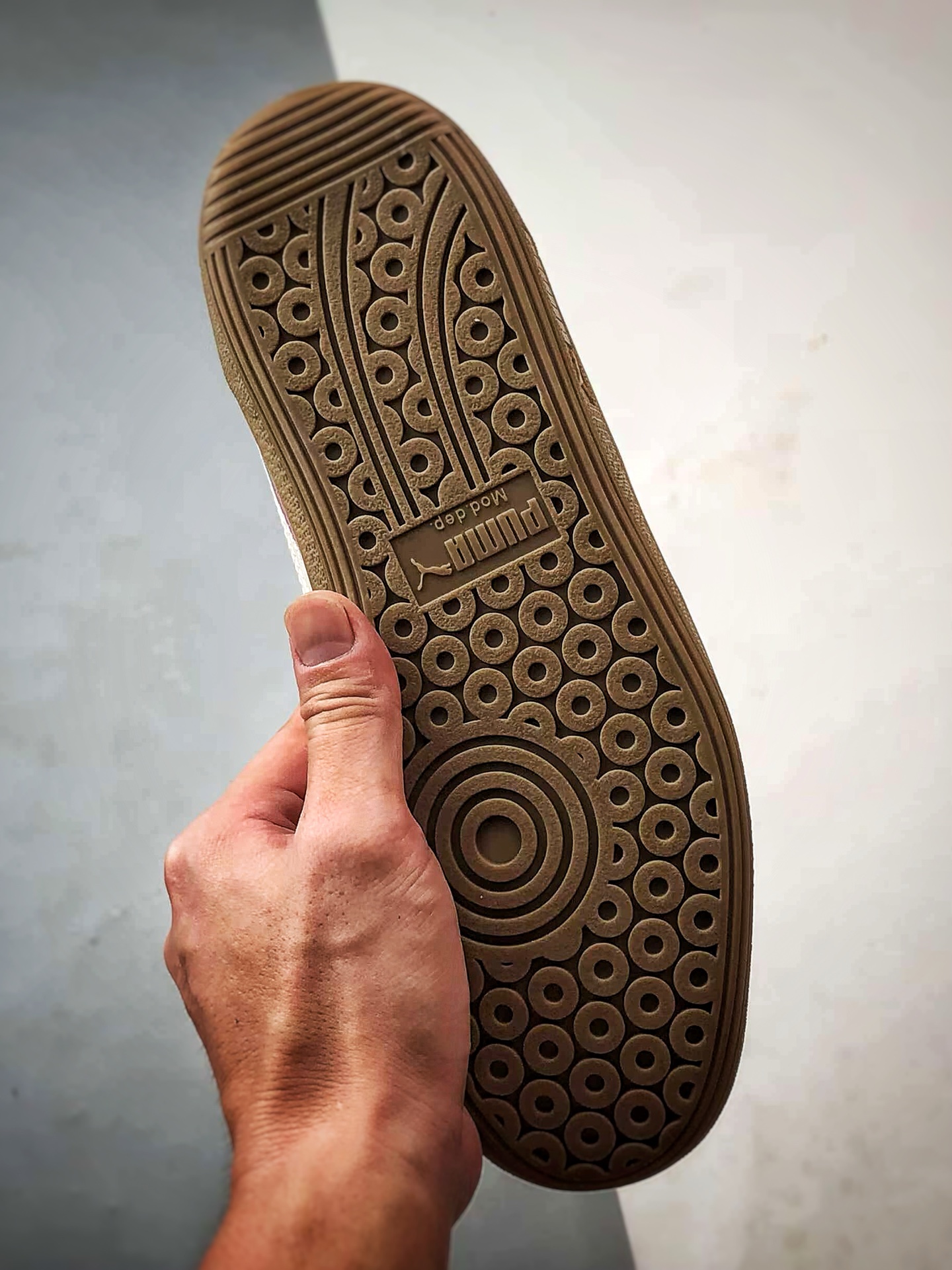 170 Puma Palermo 粉白 舒适百搭低帮德训板鞋 396463-57-Chinese UA Cheap High Quatity Brand Clothes Bags handbags Sneakers wholesale wholesaler seller from China Factory suppliers Fashion Clothing Shoes best Quality Beautiful Price 170 Puma Palermo 粉白 舒适百搭低帮德训板鞋 396463-57