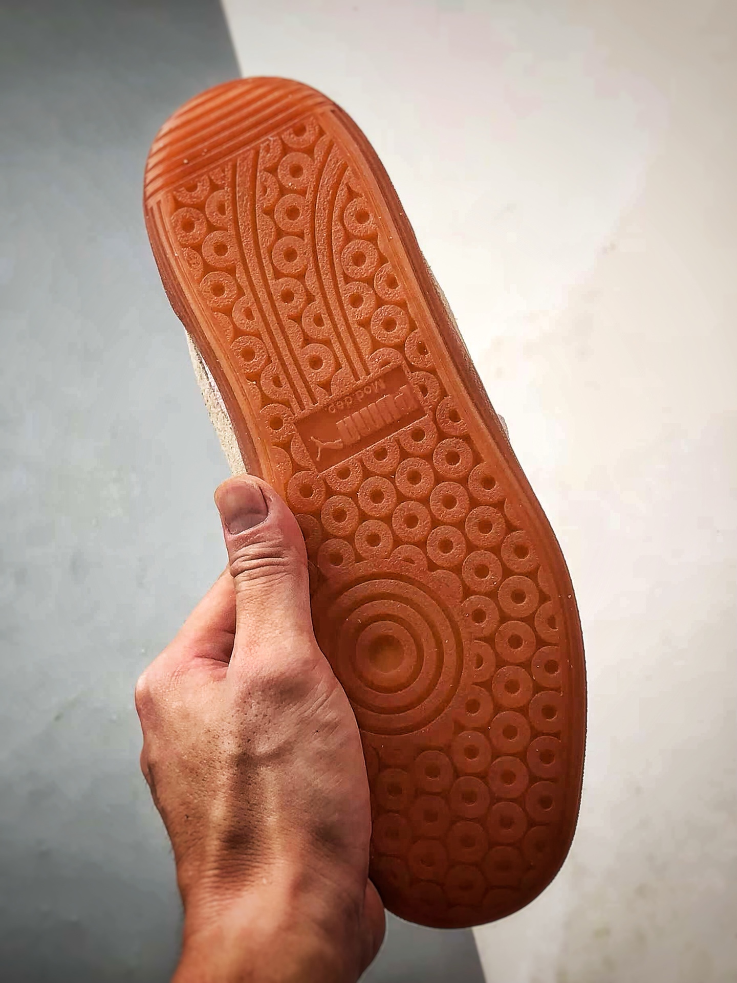 150 Puma Palermo 浅粉 舒适百搭低帮德训板鞋 403954-01-Chinese UA Cheap High Quatity Brand Clothes Bags handbags Sneakers wholesale wholesaler seller from China Factory suppliers Fashion Clothing Shoes best Quality Beautiful Price 150 Puma Palermo 浅粉 舒适百搭低帮德训板鞋 403954-01