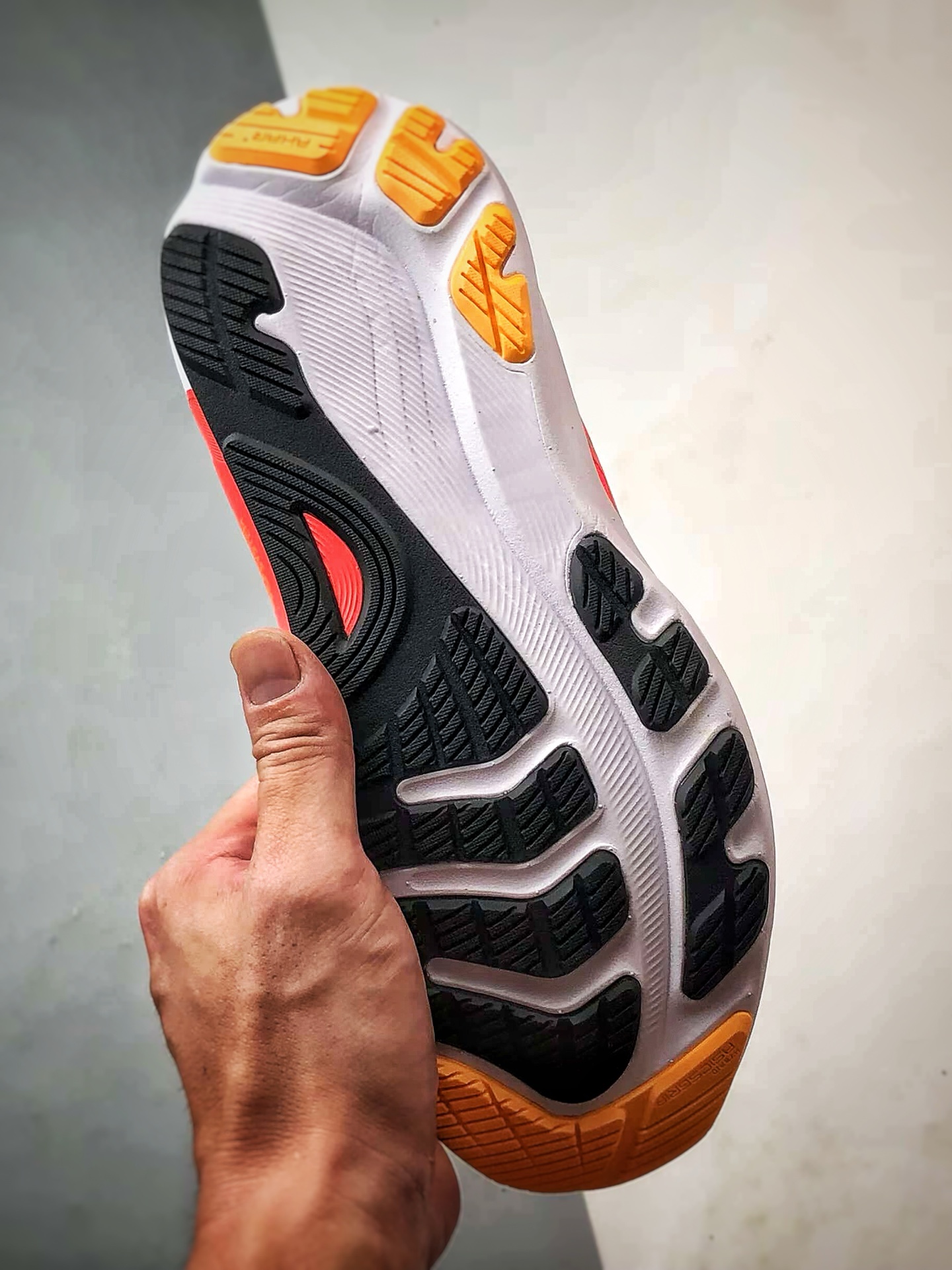 180 Asics Gel-Kayano 32 橙红色 卡亚诺32代有氧轻量运动慢跑鞋 1011C052-600