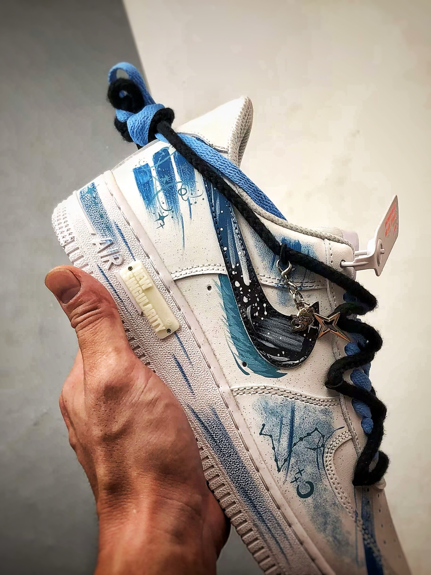 280 Air Force 1 '07 Low 双鱼座解构 十二星座手绘涂鸦系列 空军一号定制板鞋