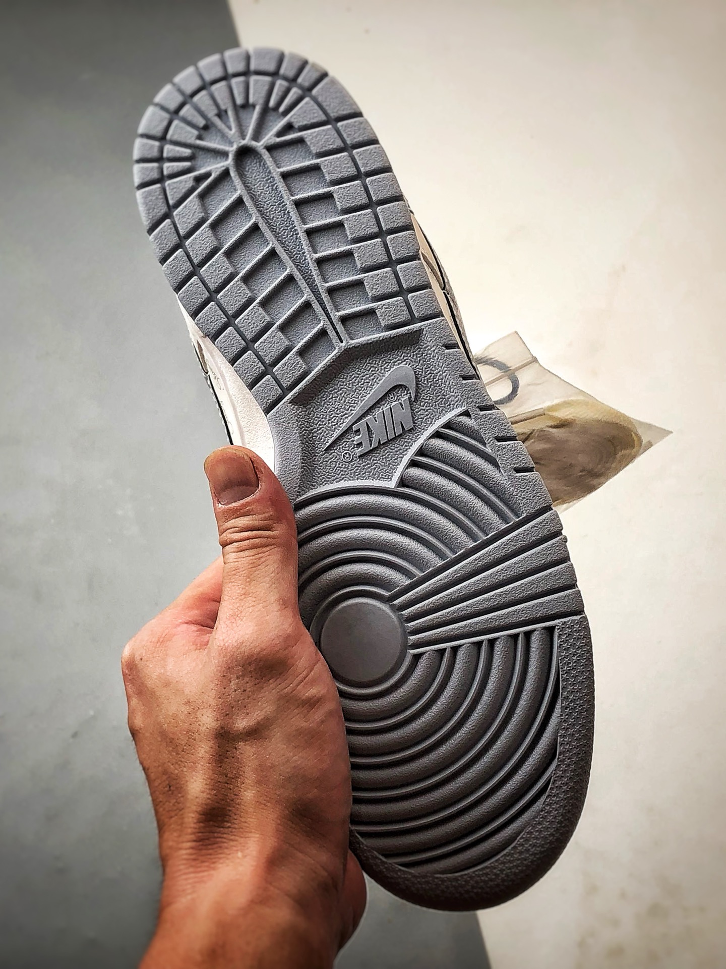 290 NK Dunk Low Retro ”DIY高端定制” 斯图西印字白灰 低帮休闲运动板鞋 CS1688-125-Chinese UA Cheap High Quatity Brand Clothes Bags handbags Sneakers wholesale wholesaler seller from China Factory suppliers Fashion Clothing Shoes best Quality Beautiful Price 290 NK Dunk Low Retro ”DIY高端定制” 斯图西印字白灰 低帮休闲运动板鞋 CS1688-125