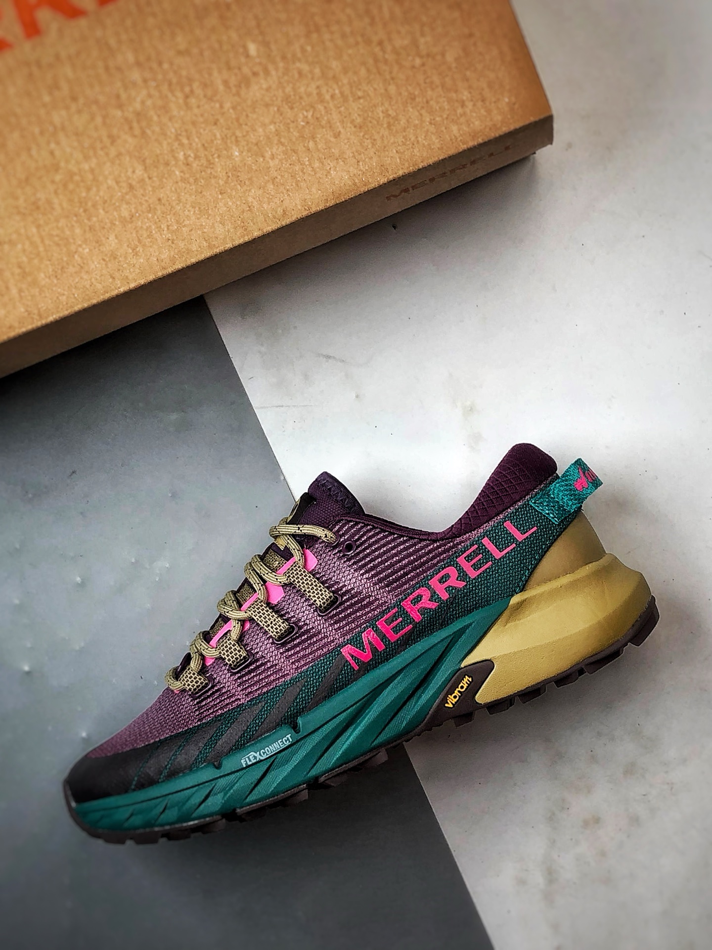 210 Merrell迈乐 Agility Peak 4 紫绿 简约舒适蜂鸟户外织物透气越野跑步鞋