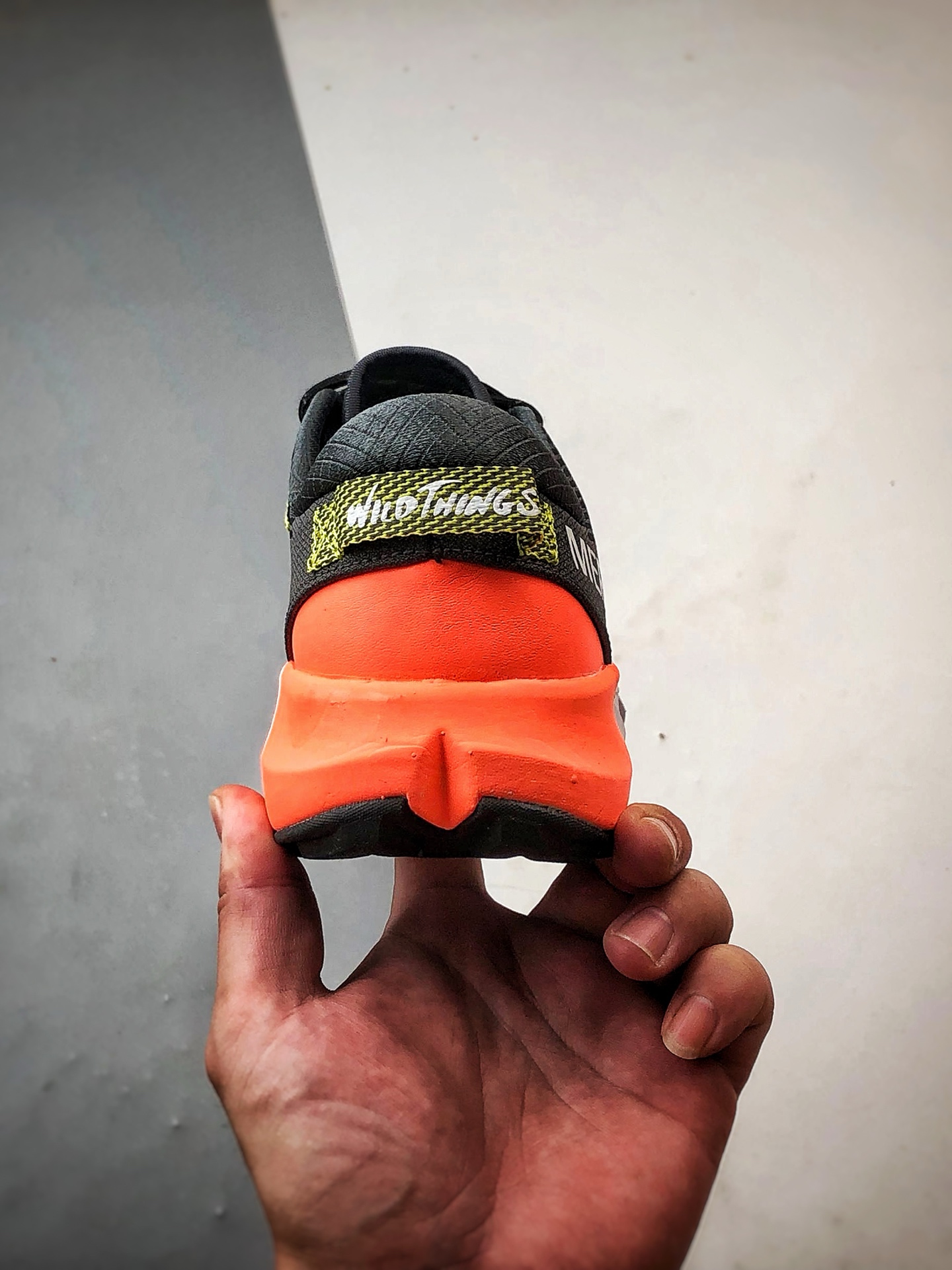 190 Merrell迈乐 Agility Peak 4 黑橙 简约舒适蜂鸟户外织物透气越野跑步鞋