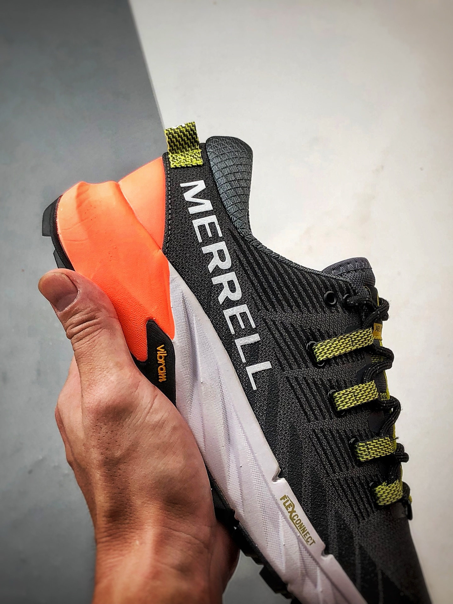 190 Merrell迈乐 Agility Peak 4 黑橙 简约舒适蜂鸟户外织物透气越野跑步鞋