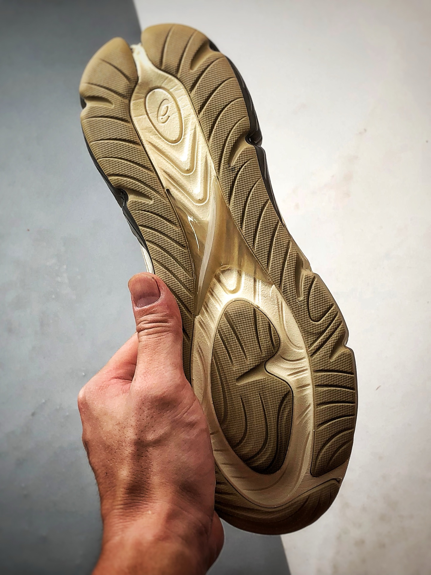 190 Asics Gel-Quantum 360 8 米白色 亚瑟士量子系列硅胶回弹休闲运动跑步鞋 1203A402-101