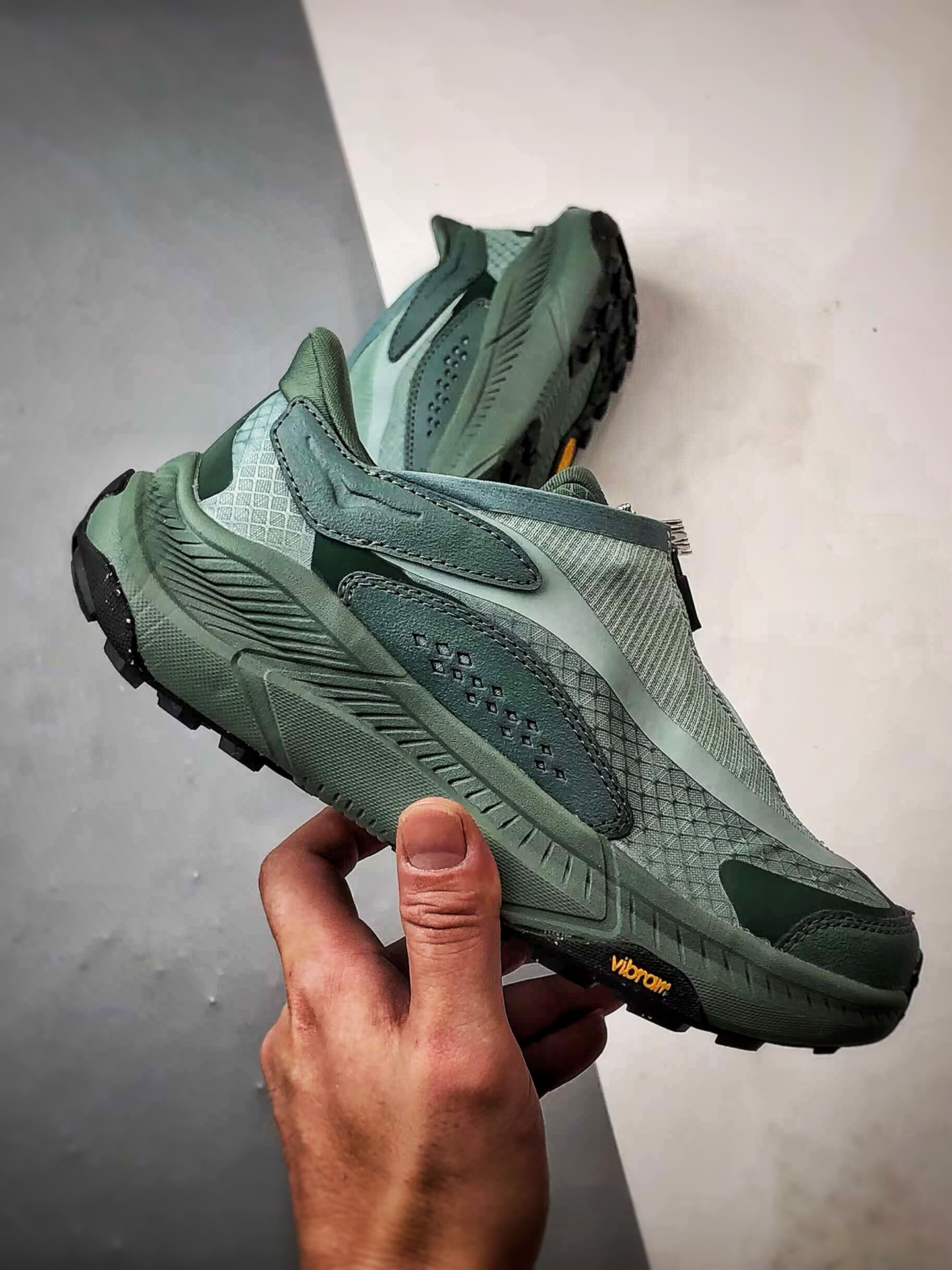 210 Hoka One One Project Transport 翡翠绿 机能风专业户外越野运动鞋 1162850-JDF